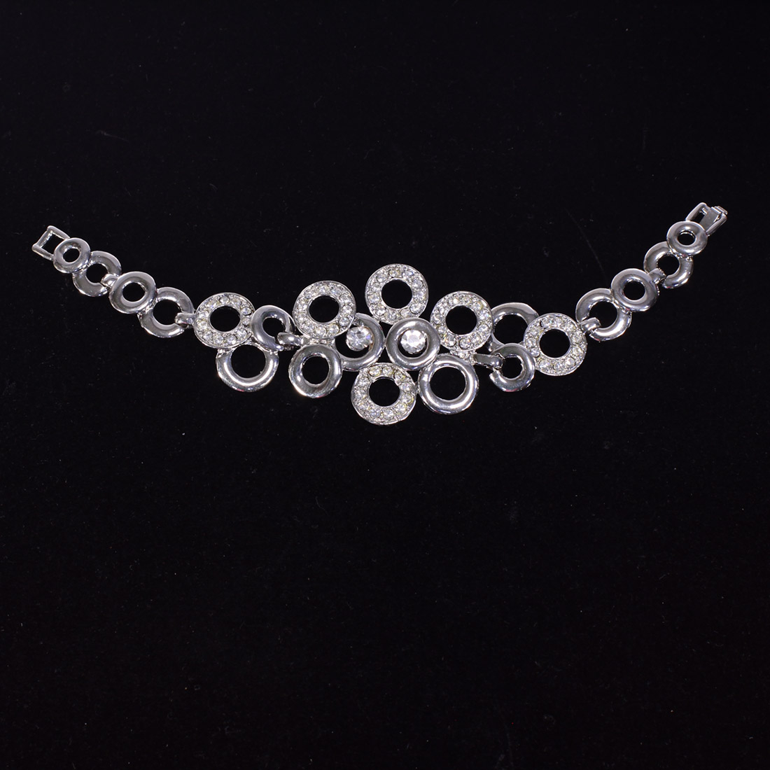 Voir photo 3 de Parure et 2 bracelets Parure et 2 bracelets Bon état - Vue 3 -