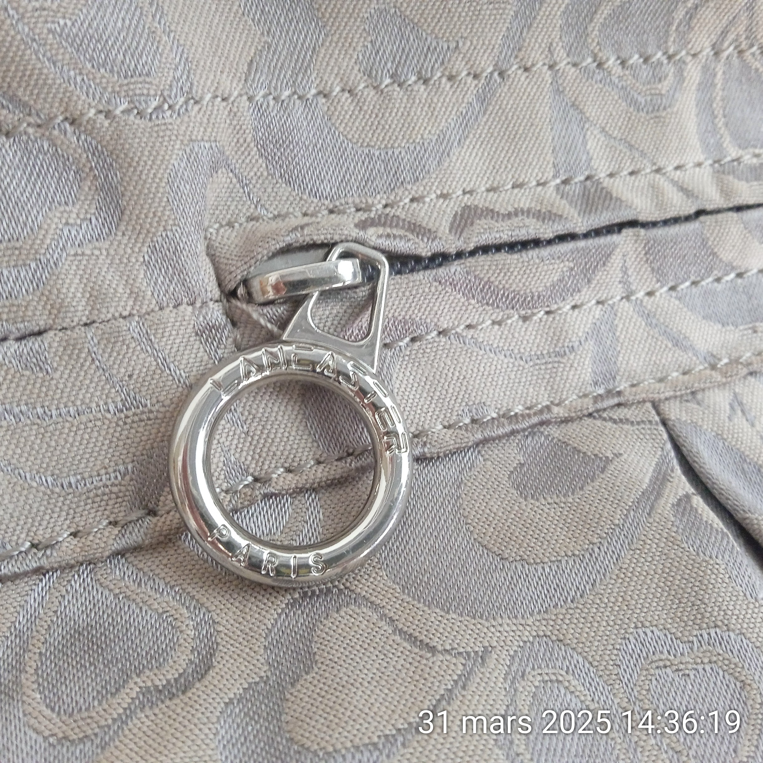 Sac à bandoulière LANCASTER en tissu - Photo 3