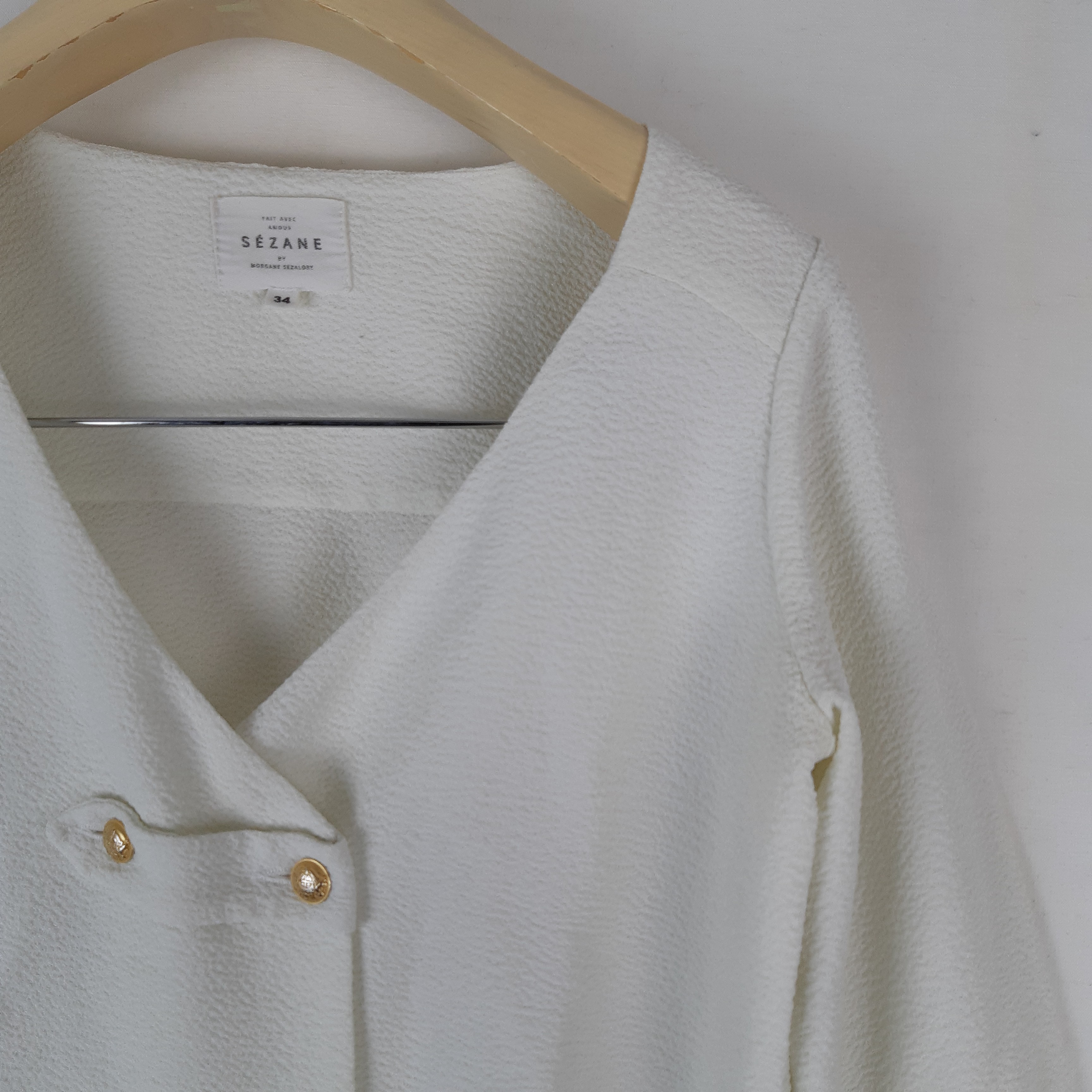 Voir photo 2 de Sezane - Veste écrue molleton texturé - Taille 34 mesures Carrure=33 Poitrine= 43 Longueur= 53 Sezane - Veste écrue molleton texturé - Taille 34 mesures Carrure=33 Poitrine= 43 Longueur= 53 Très bon état - Vue 2 -