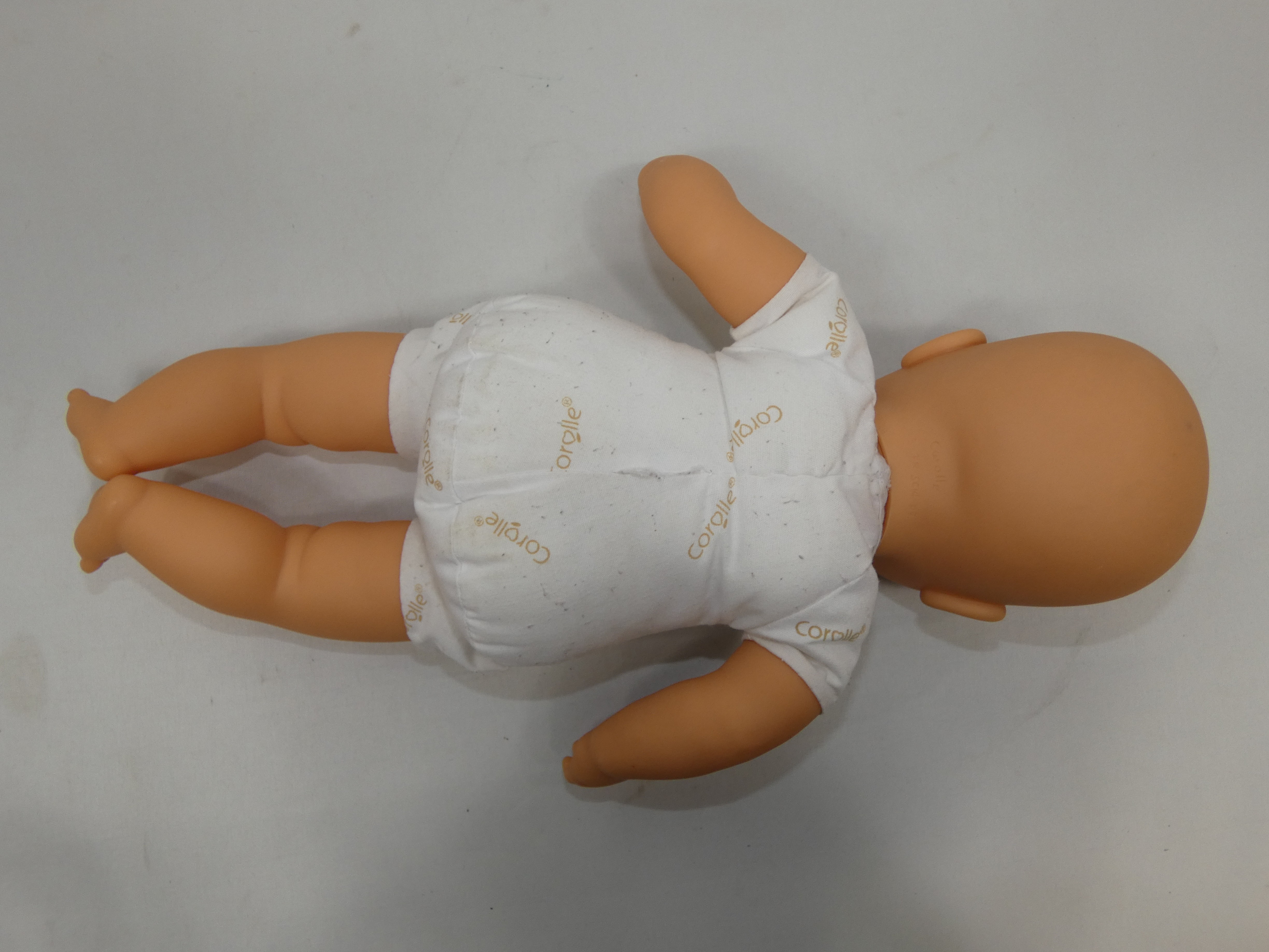 Poupon de 40 cm de chez COROLLE - Très bon état - Photo 7