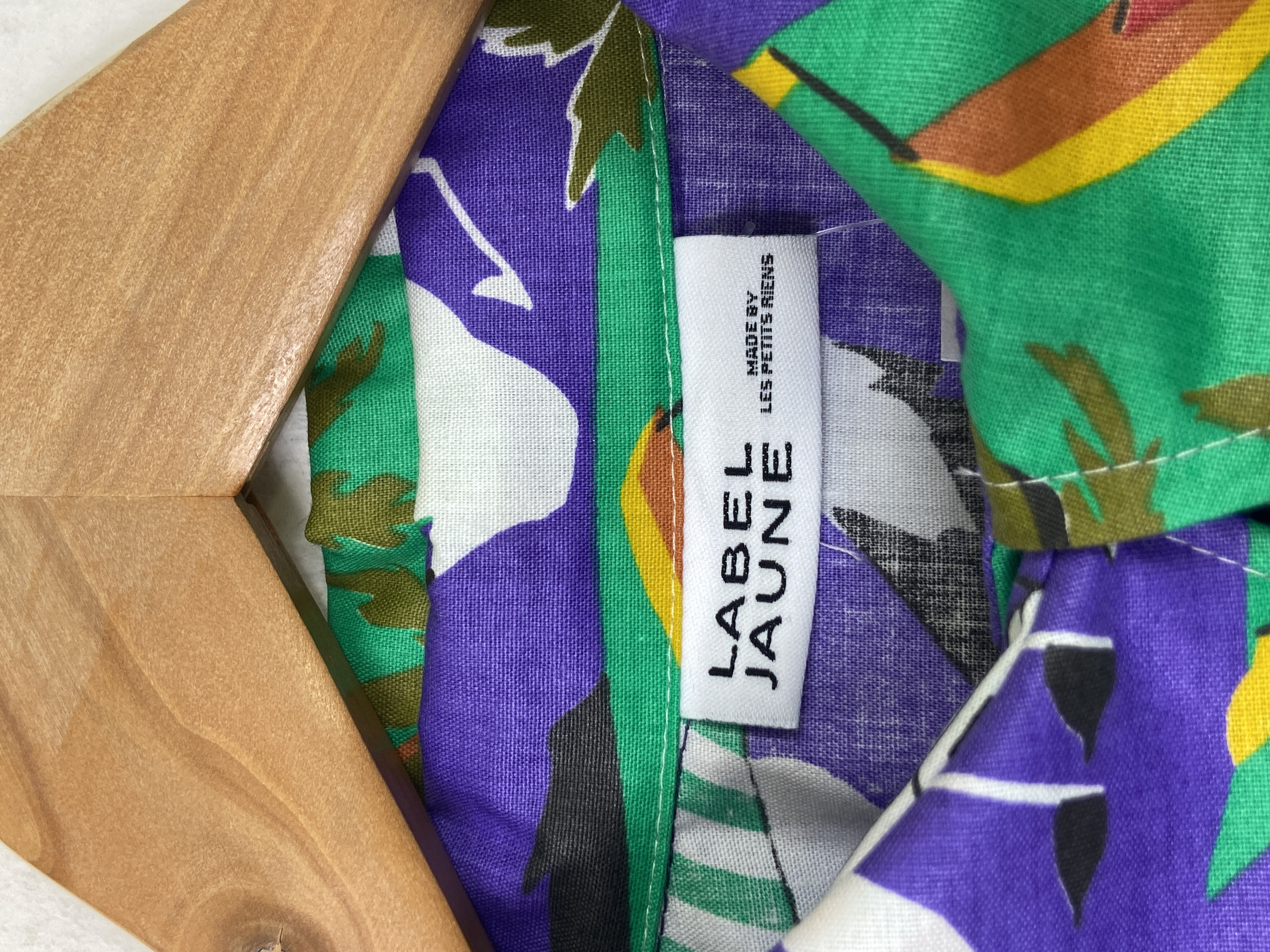 Chemise veste motifs colorés Label jaune 🌴 - Photo 2