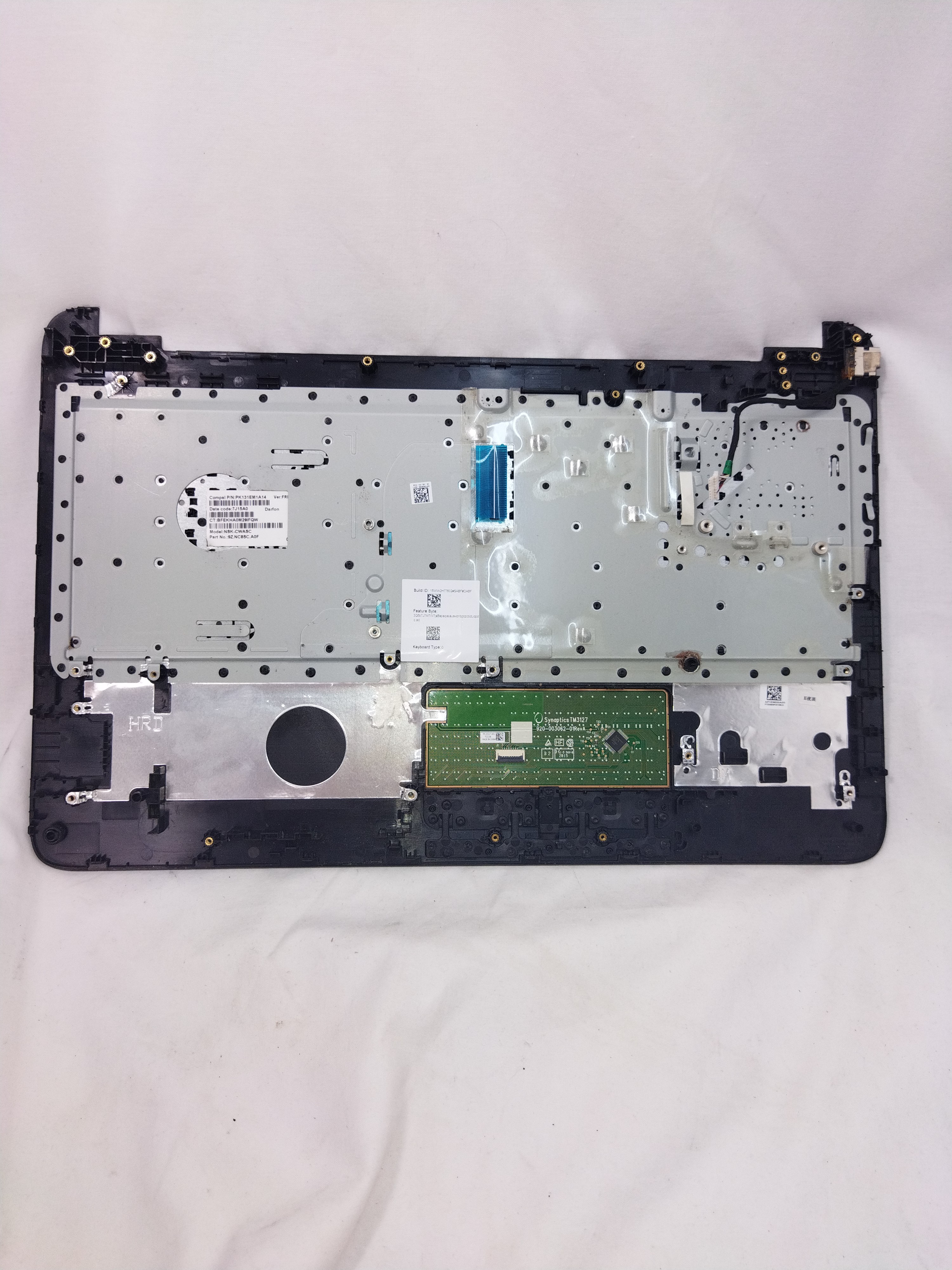Clavier et repose-mains HP 250-G4 Très bon état - Vue 2 - 