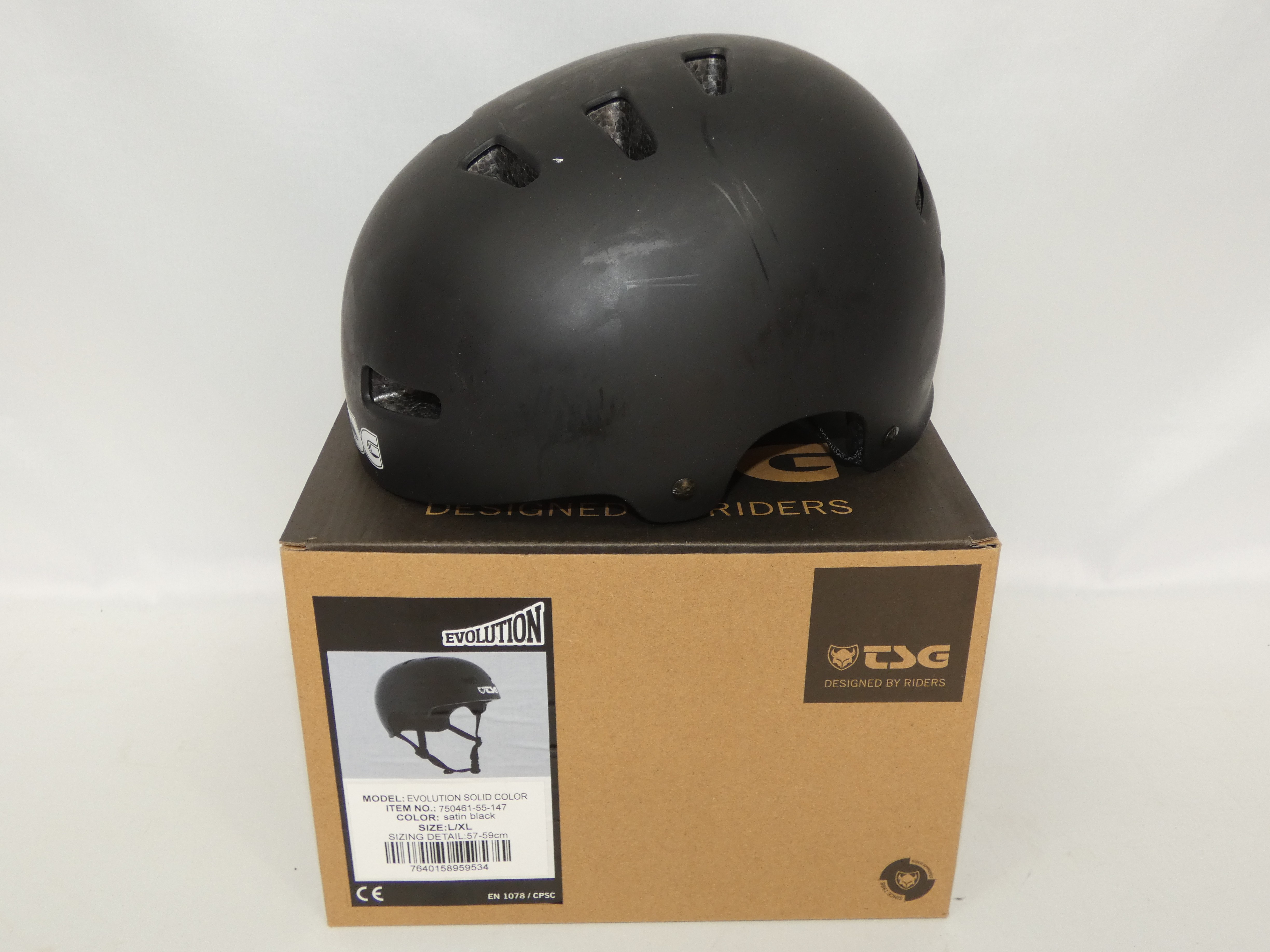 Casque de protection TSG Evolution solid color T. L/XL 57-59cm Très bon état - Vue 2 - 