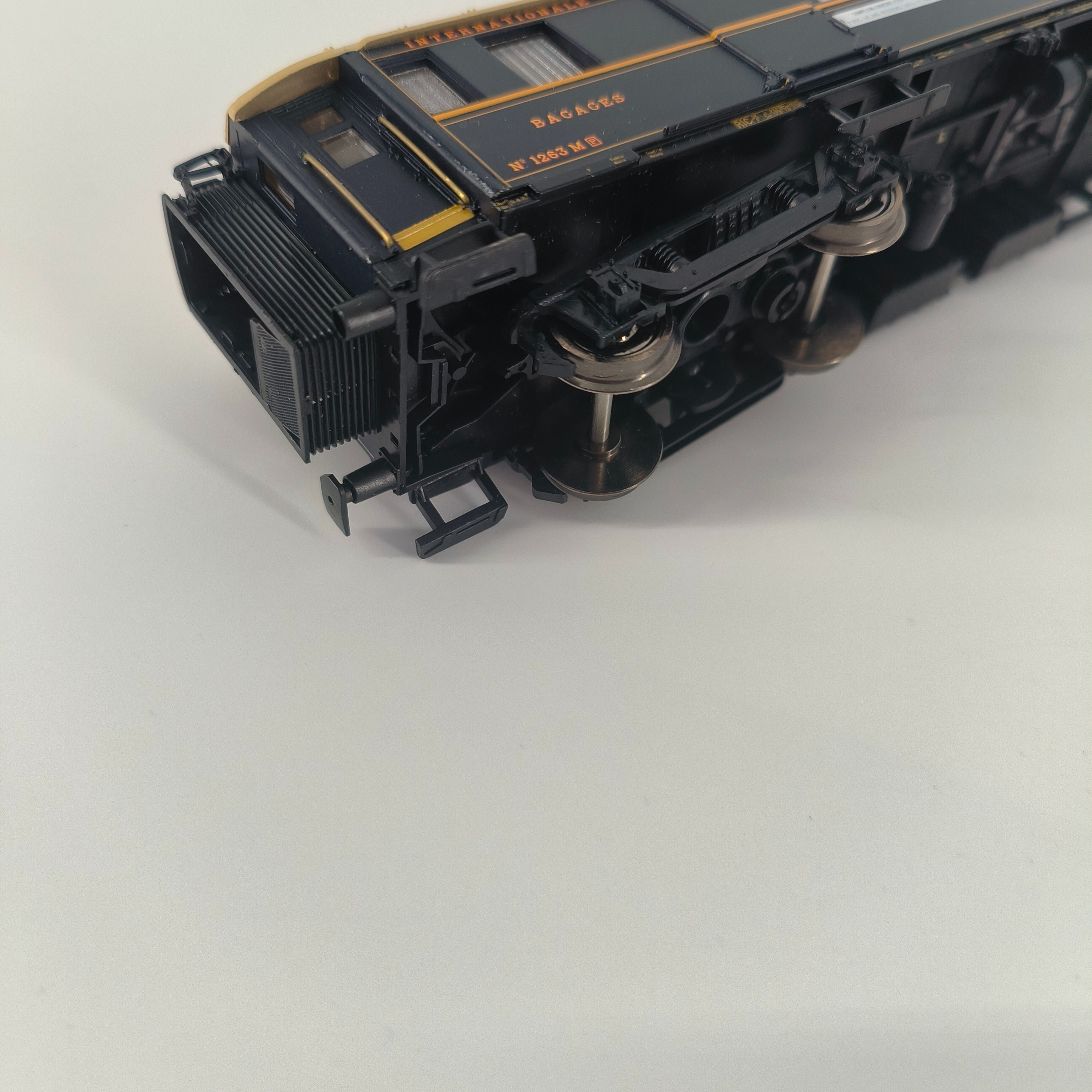 Lot de trois wagons voyageurs-ferroviaire-Orient express-Rivorossi cilw-HO Très bon état - Vue 8 - 