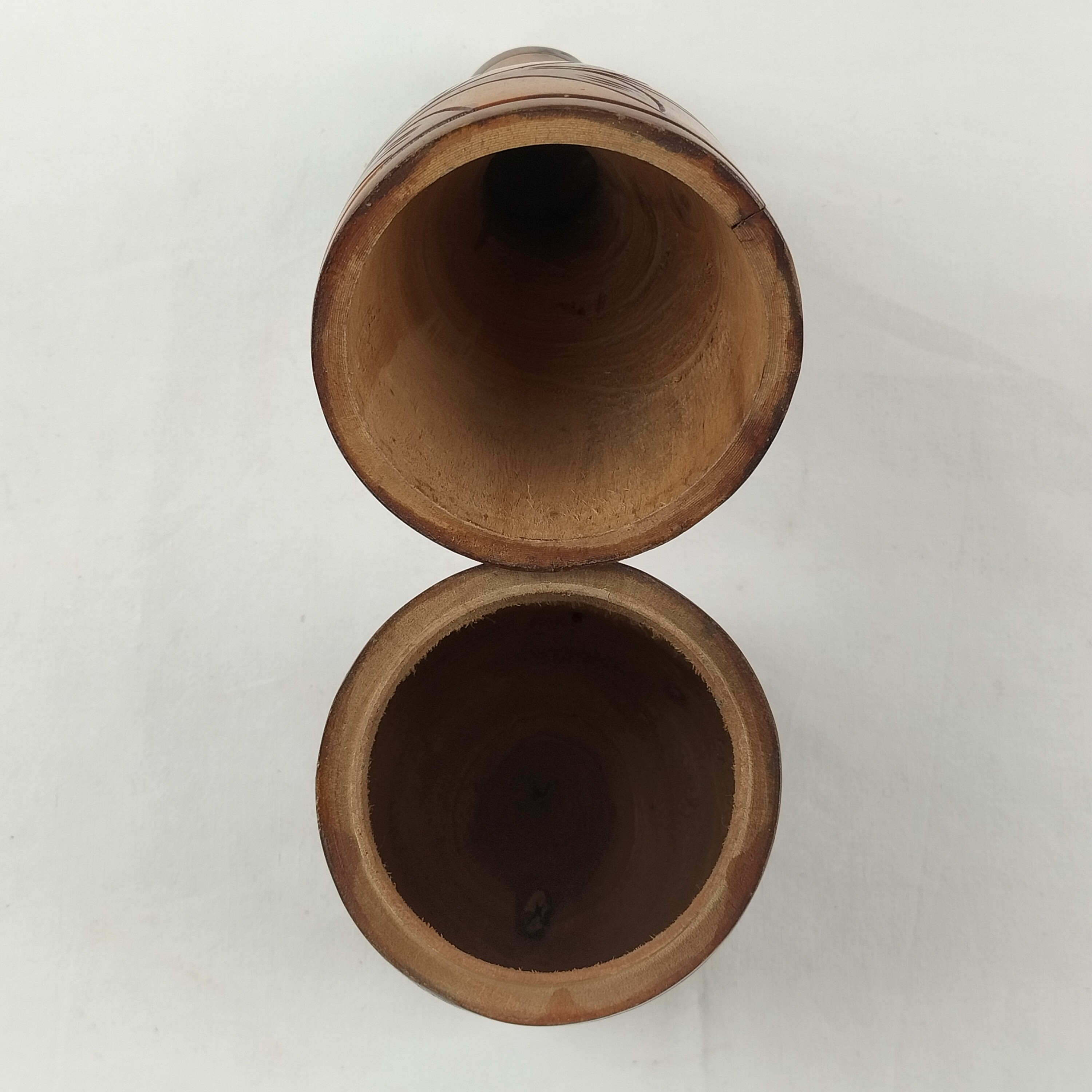 Magnifique porte-bouteille de vin en bois sculpté et peint - Photo 4