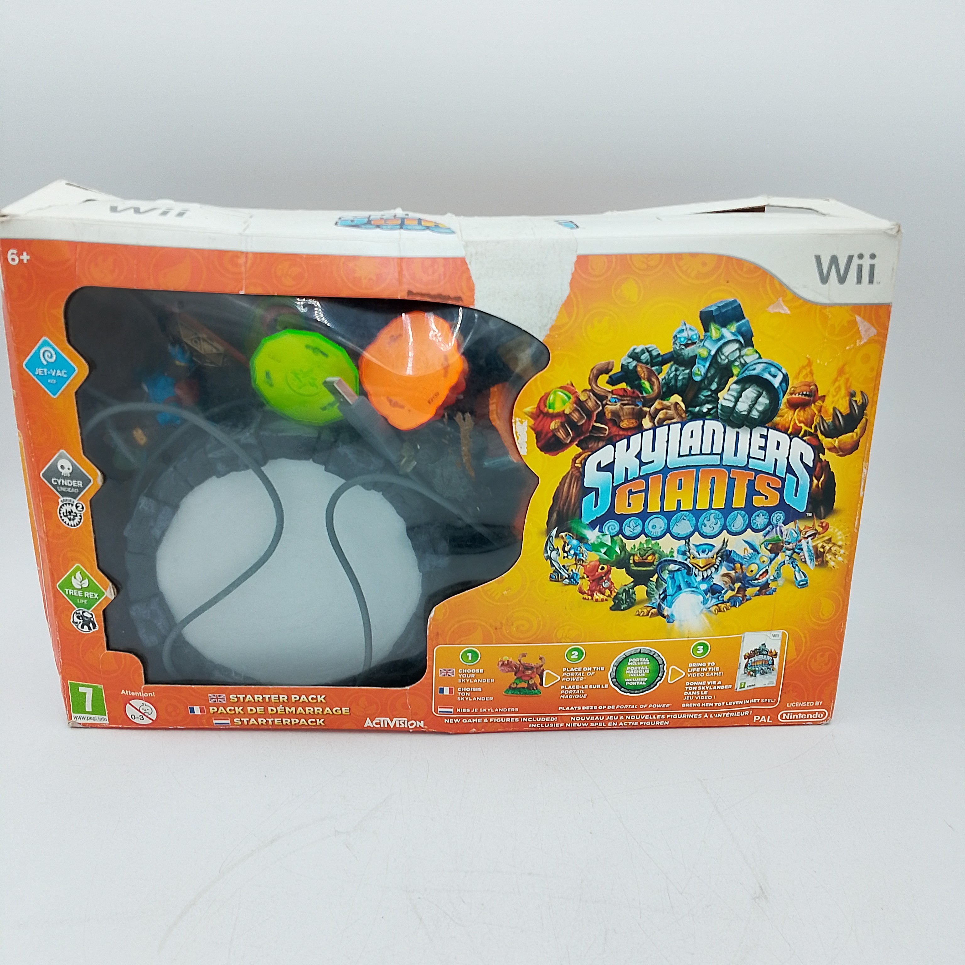 Voir photo 9 de Coffret Skylanders Giants Wii + Portail + 14 figurines dont Dark Spyro Coffret Skylanders Giants Wii + Portail + 14 figurines dont Dark Spyro Bon état - Vue 9 -