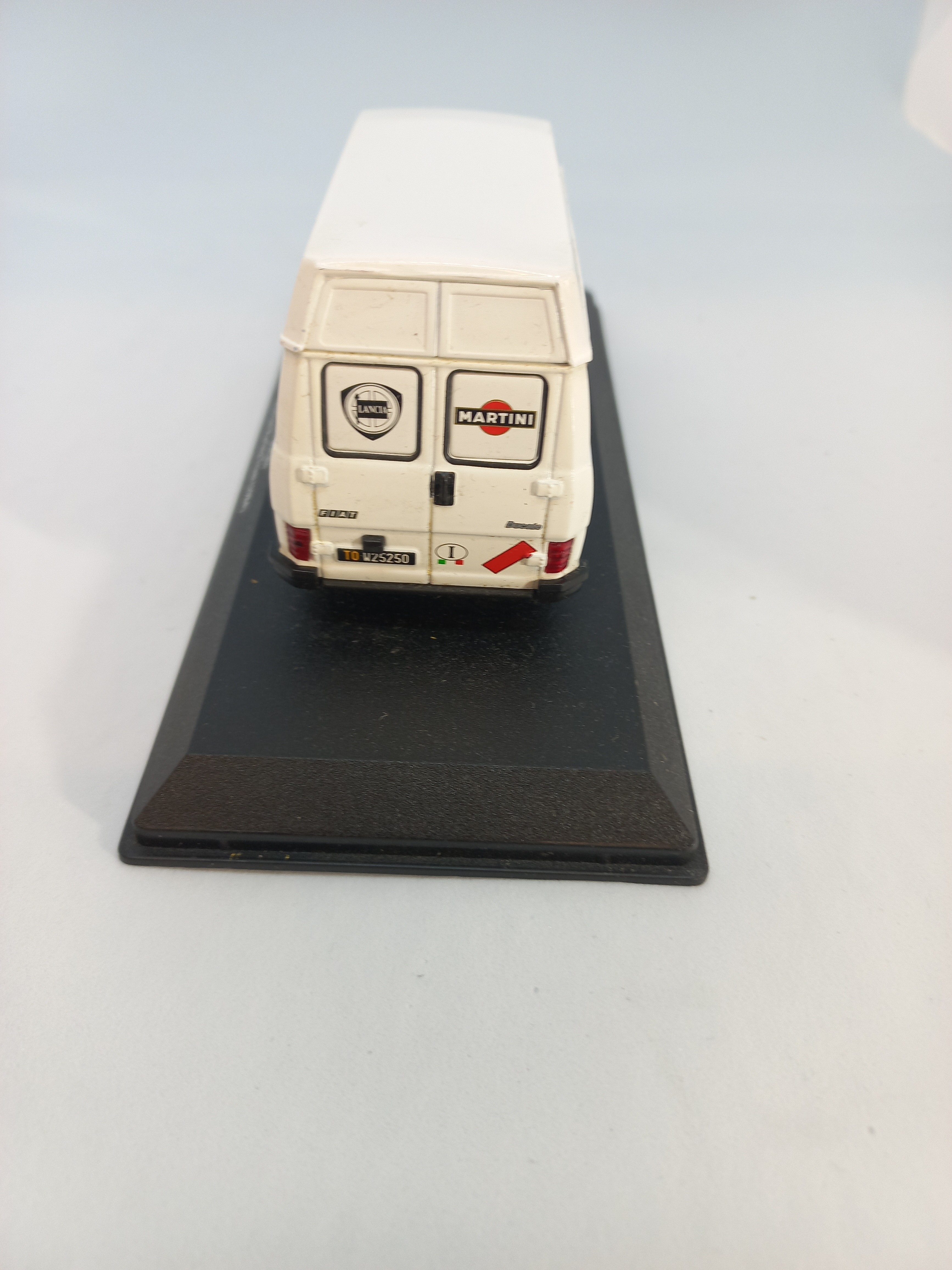 Fiat Ducato Martini racing team 1984 collectionneur État correct - Vue 3 - 