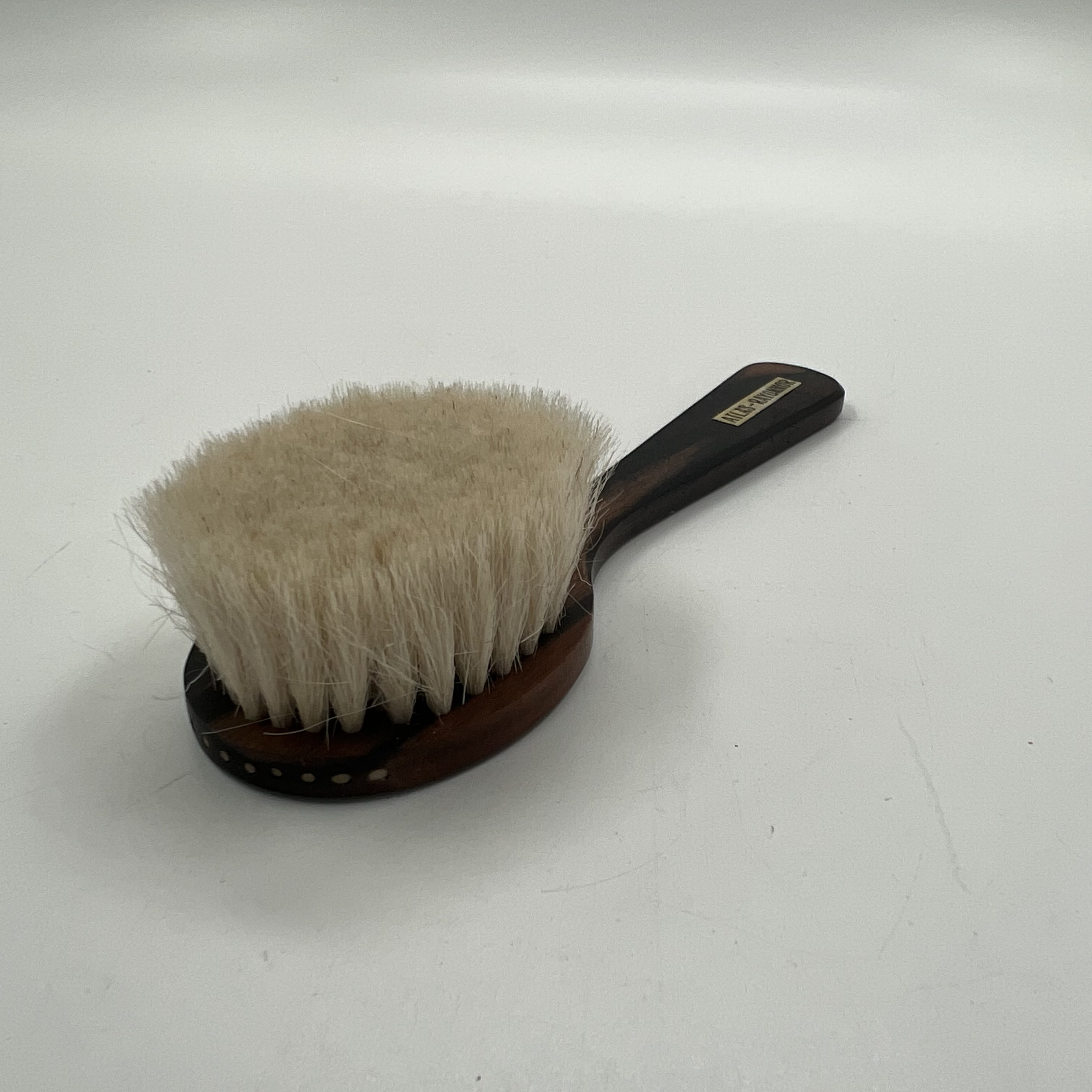 Lot de 4 brosses vintages. Bon état - Vue 4 - 