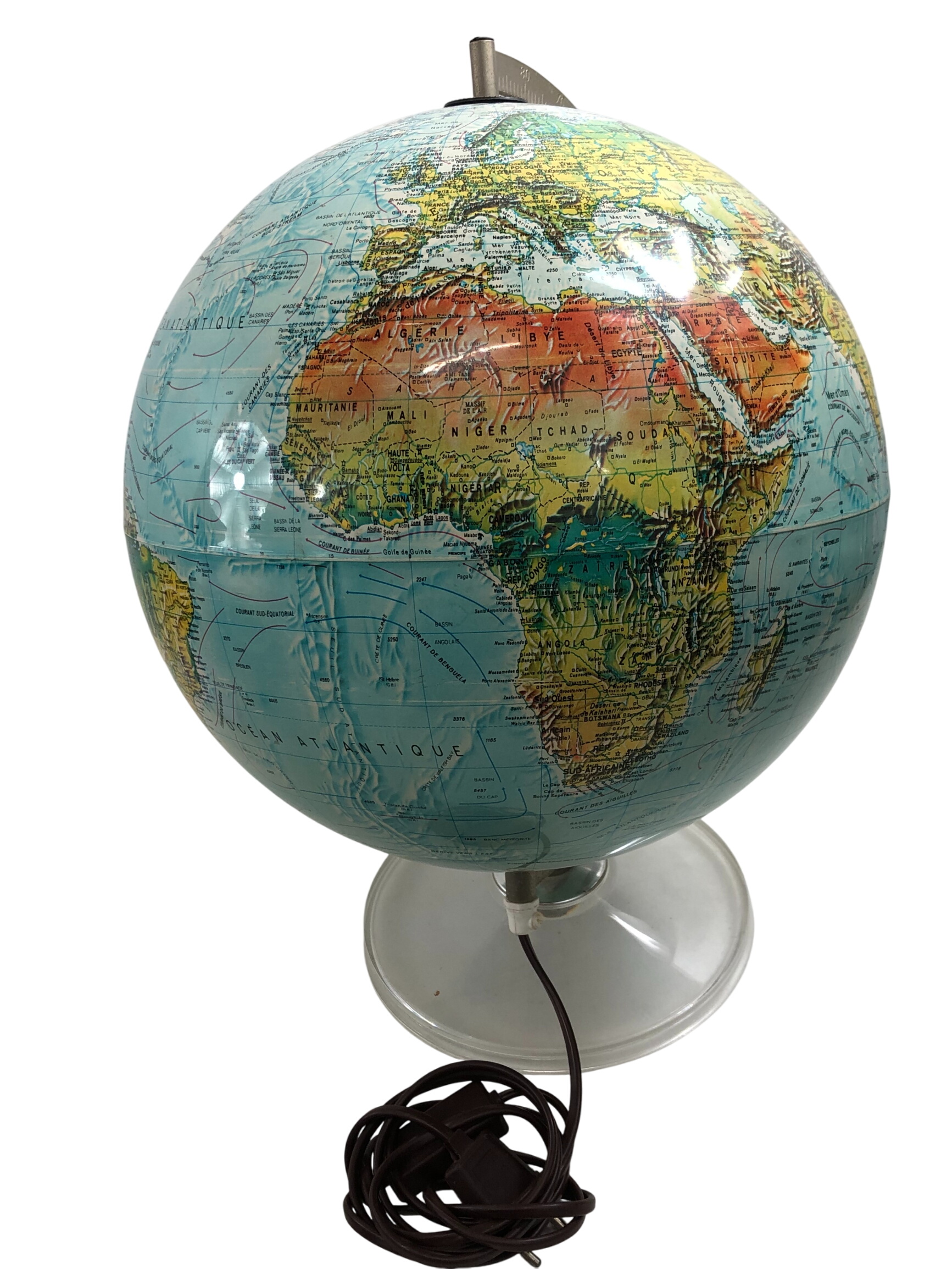 Mappemonde avec éclairage "Scan-globe A/S" État correct -  reconditionné disponible sur Label Emmaüs