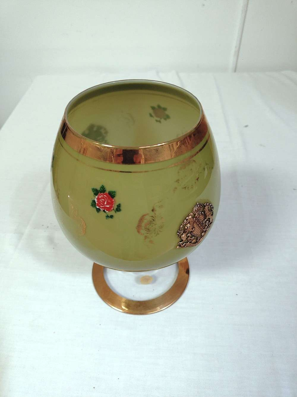 Vase boule en opaline vert à liseré doré,style Napoléon 3, made in Italy. - Photo 4