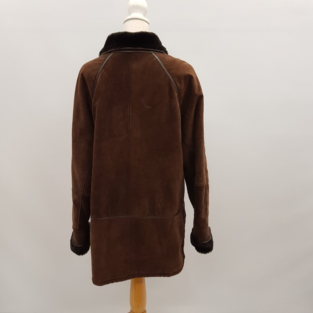 Manteau marron en peau retournée - ANNA POLARE - taille 46/48 Très bon état - Vue 3 - 