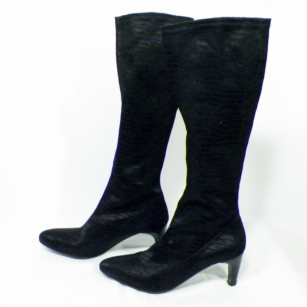 Botte Femme Noire AZUREE Pointure Estimée 35. Bon état -  reconditionné disponible sur Label Emmaüs