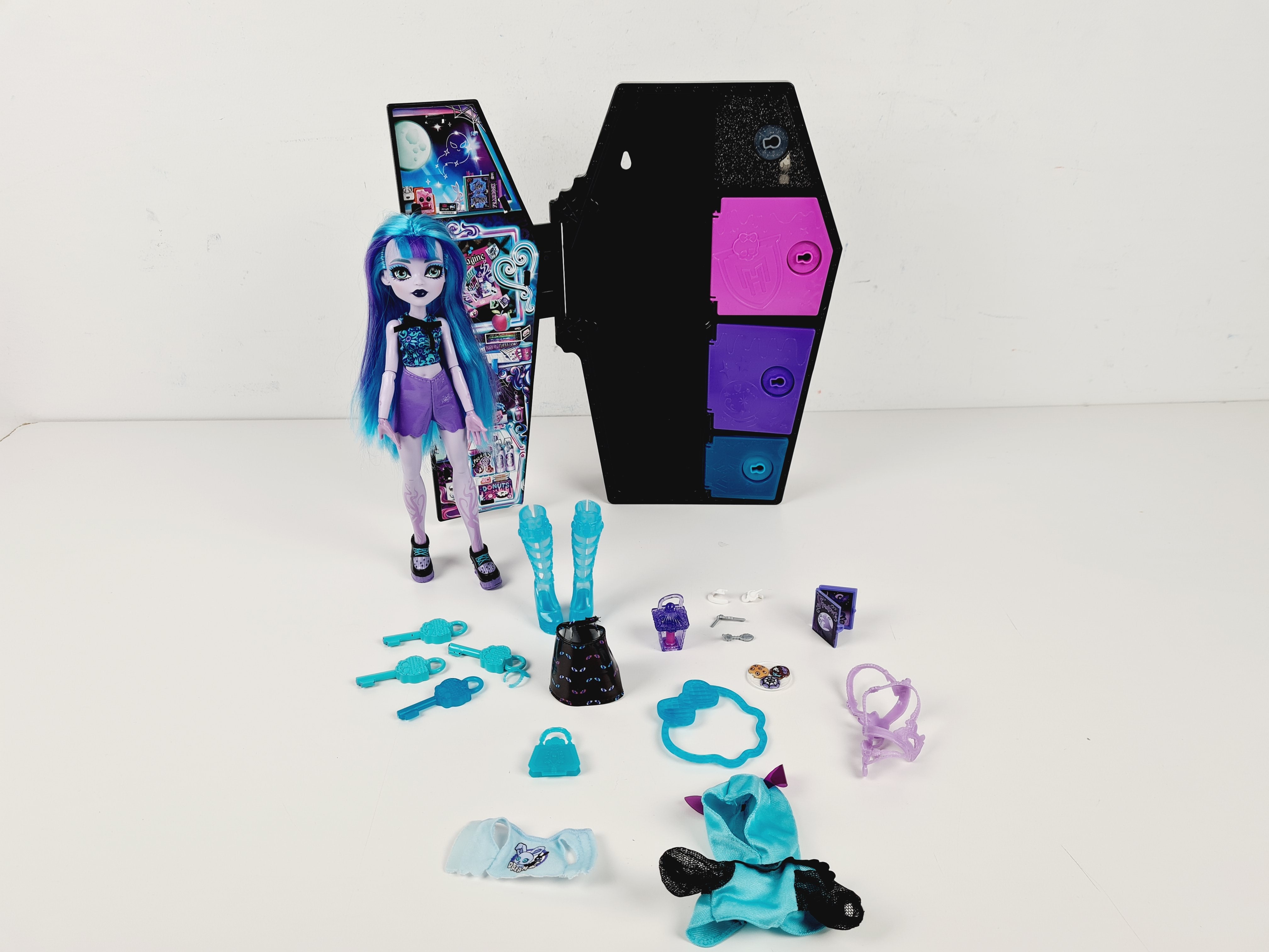 Poupée Twyla Boogeyman et son casier secret - Neon Frights - Monster High - Mattel - 3 ans + - Image 3