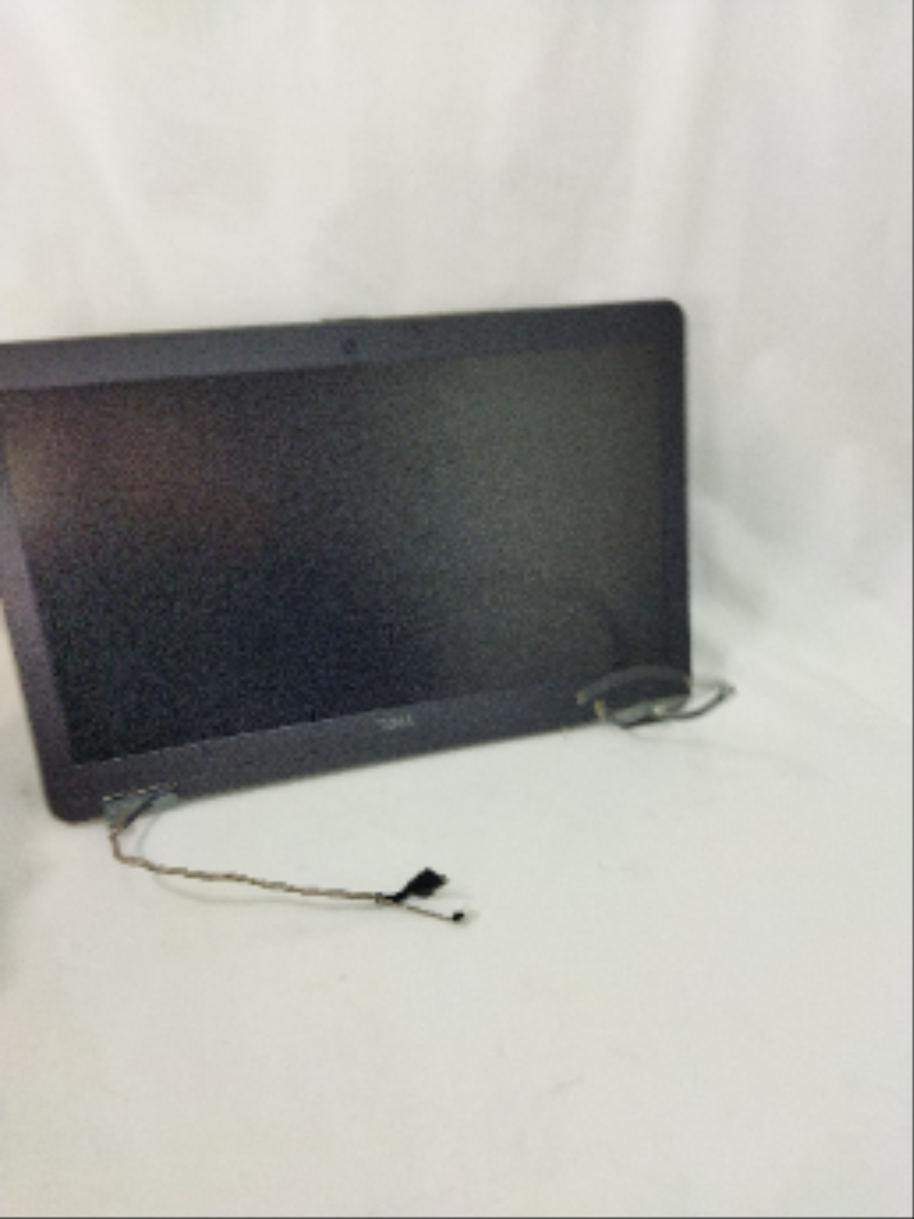 Ecran DELL Latitude E6540 pour pièce Bon état - Vue 2 - 