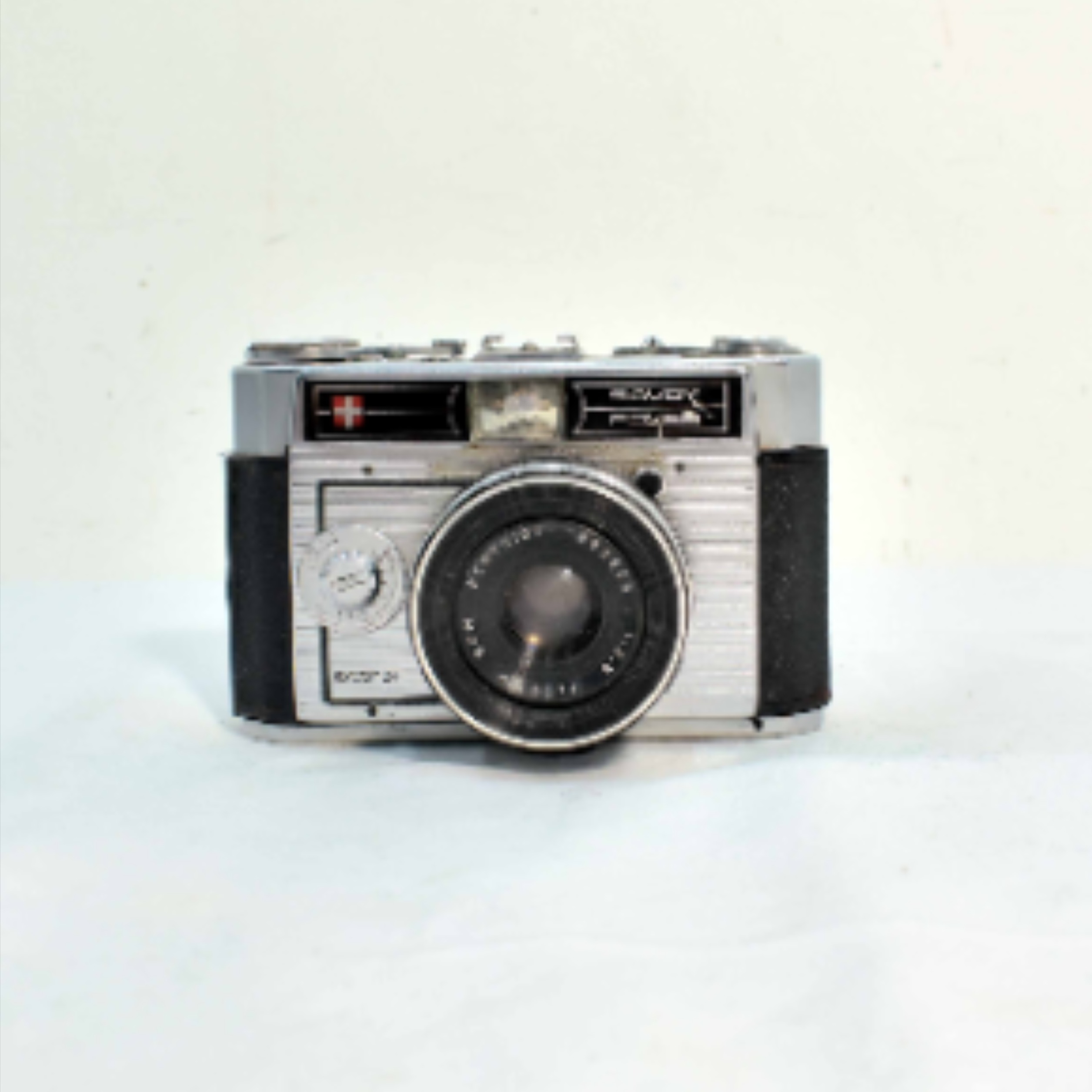 Royer® Savoy III F (Flash) - Appareil photo Argentique 24x36 - Bon état - Photo 3