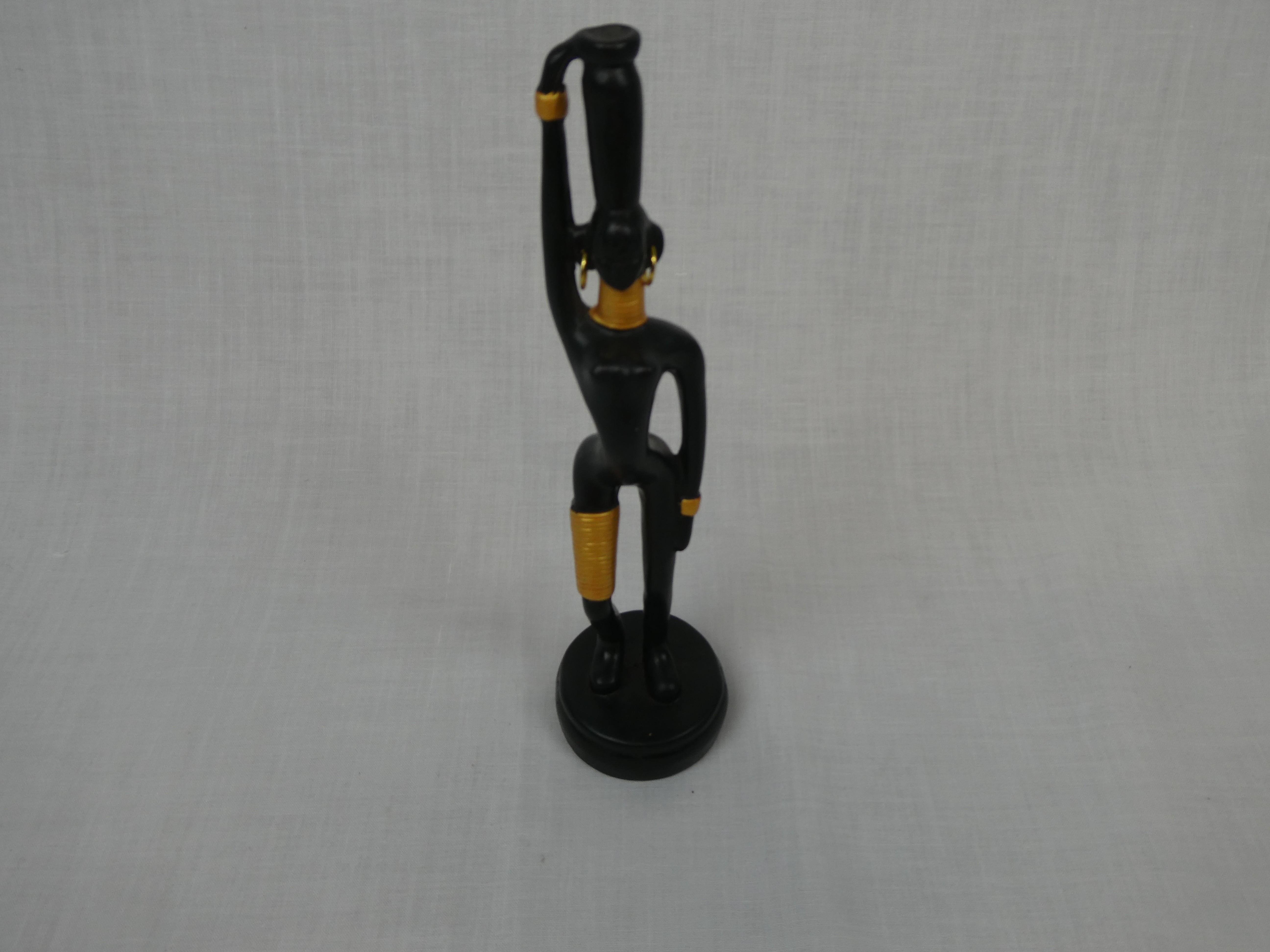 Figurine Femme Africaine faite main - Photo 1