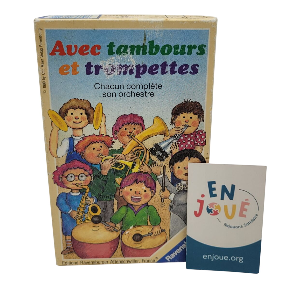 Acheter Jeu de société - Avec tambours et trompettes - Vintage 1990 - Ravensburger - À partir de 4 ans. Bon état - 10,00 € Jeu de société - Avec tambours et trompettes - Vintage 1990 - Ravensburger - À partir de 4 ans. Bon état - reconditionné disponible sur Label Emmaüs