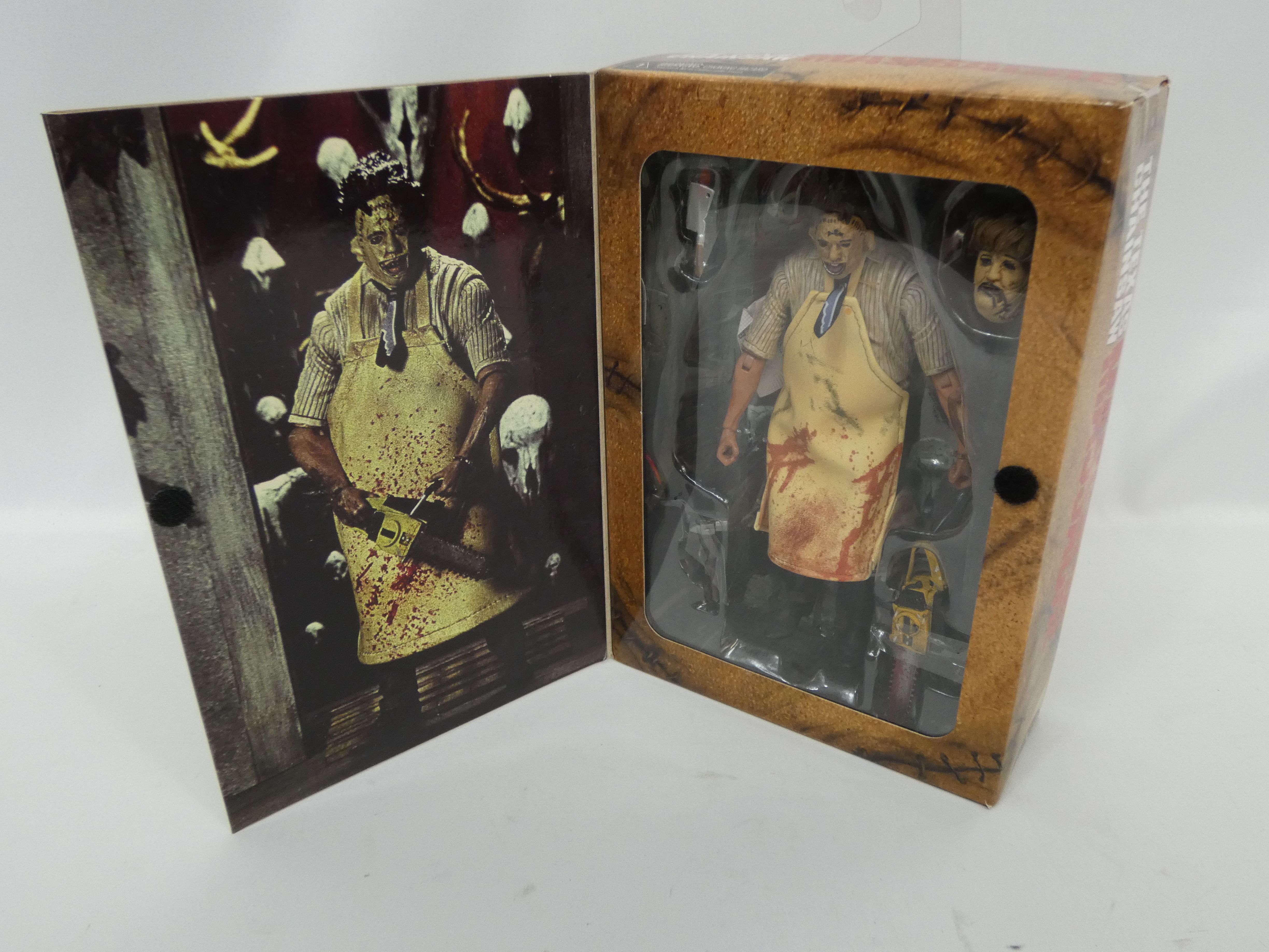 Figurine "The Texas Chainsaw Massacre" Massacre à la tronçonneuse 18 cm ! Comme neuf - Vue 2 - 