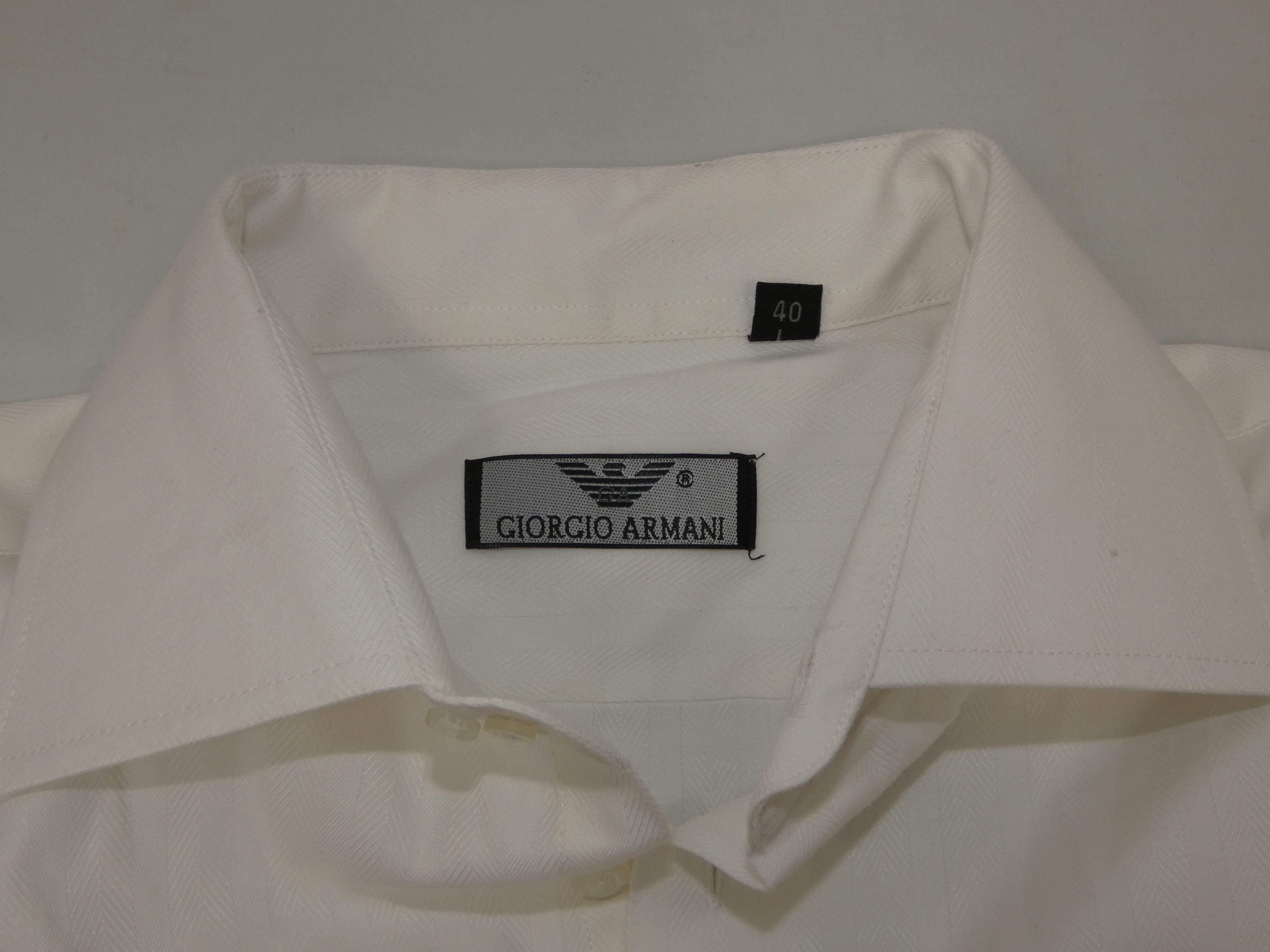 Chemise à manches longues en coton blanc de marque GIORGIO ARMANI T.40 - Photo 2