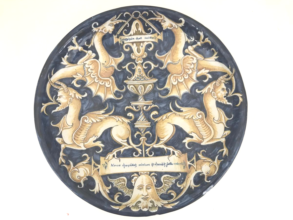 Assiettes en majolique style Palissy avec homard et crabe - Catawiki