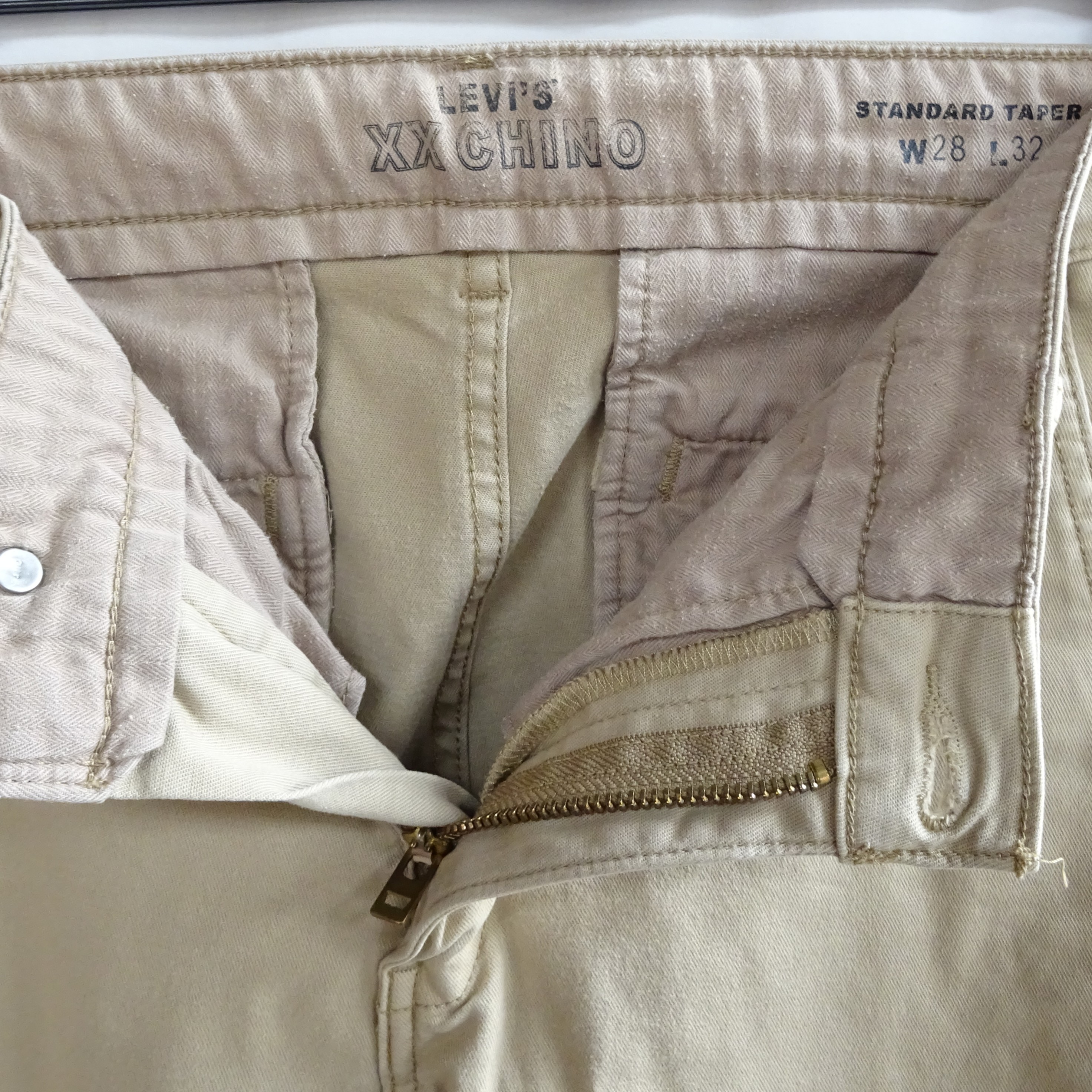 Pantalon XX Chino Standard Taper, Taille W28 L32 Bon état - Vue 4 - 