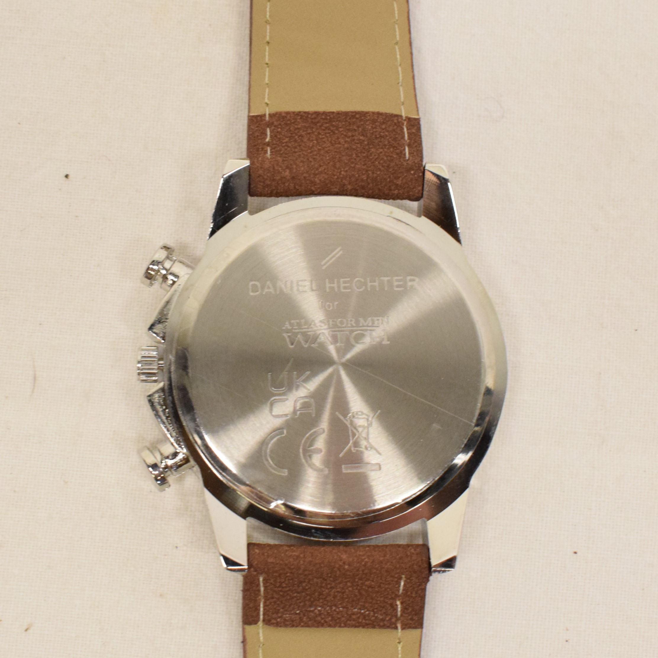 Montre à quartz homme imitation chrono Daniel HECHTER ATLAS FOR MEN Comme neuf - Vue 4 - 