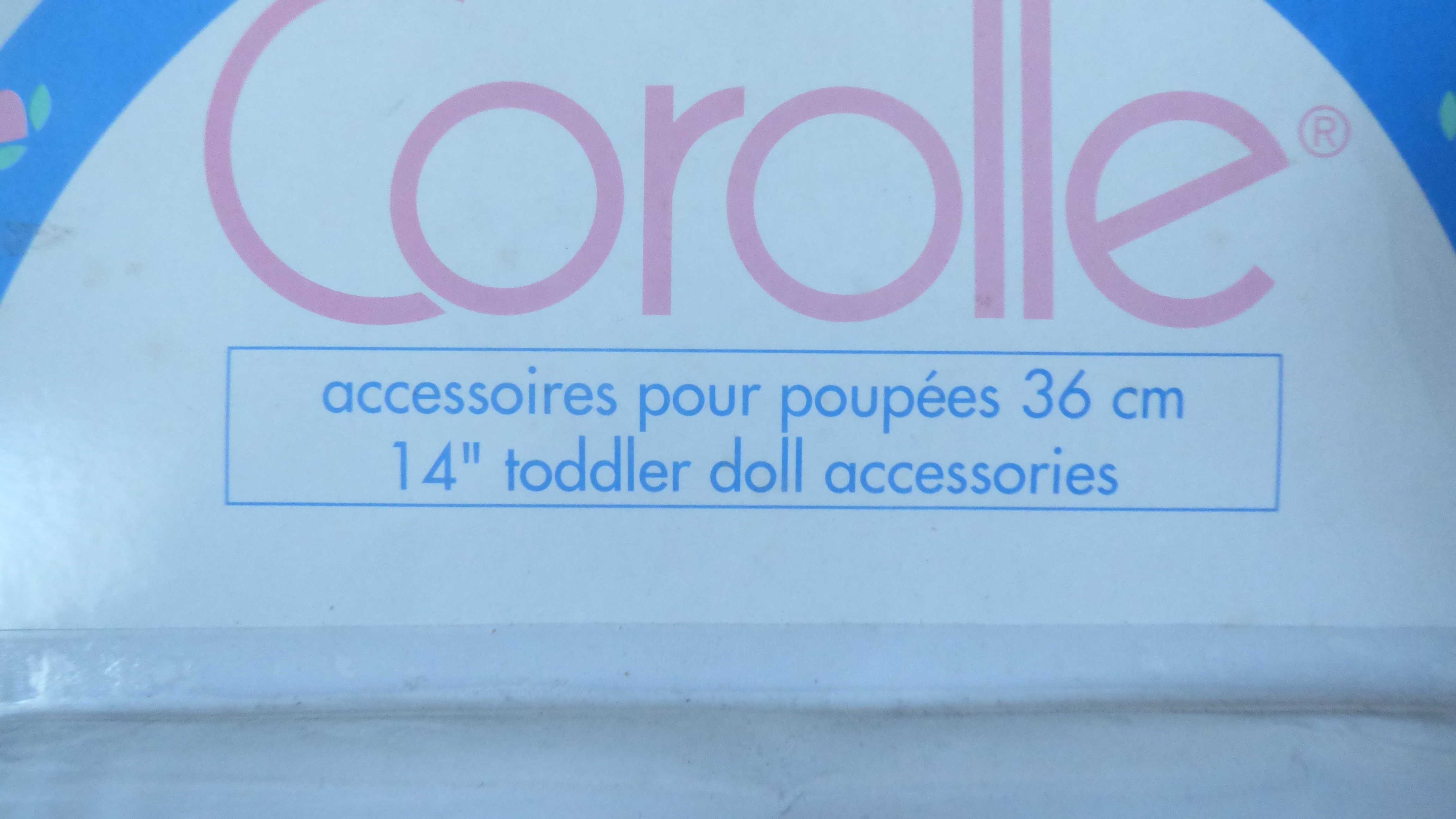 Voir photo 2 de Bonnets pour poupées 36 cm Corolle Bonnets pour poupées 36 cm Corolle Comme neuf - Vue 2 -