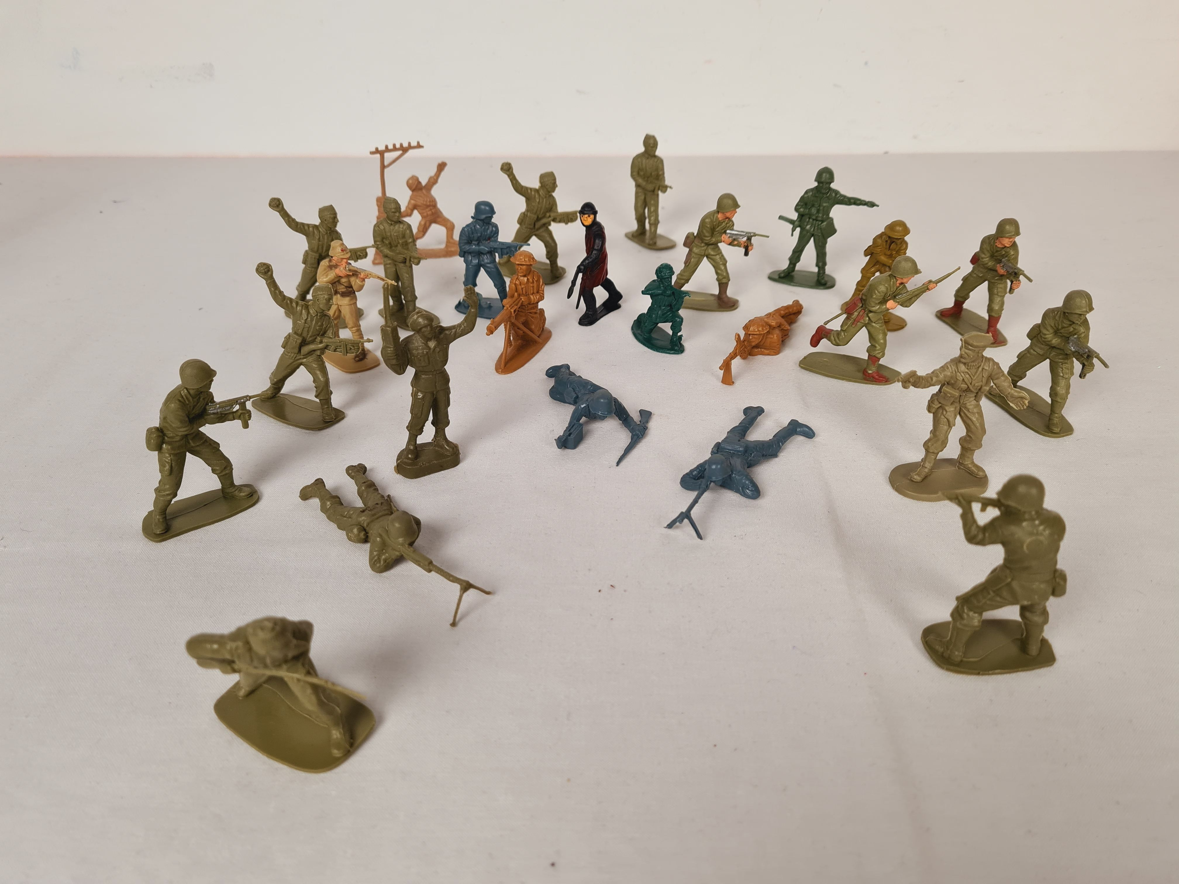 238pcs Mini figurines soldats en plastique modèle statique hommes