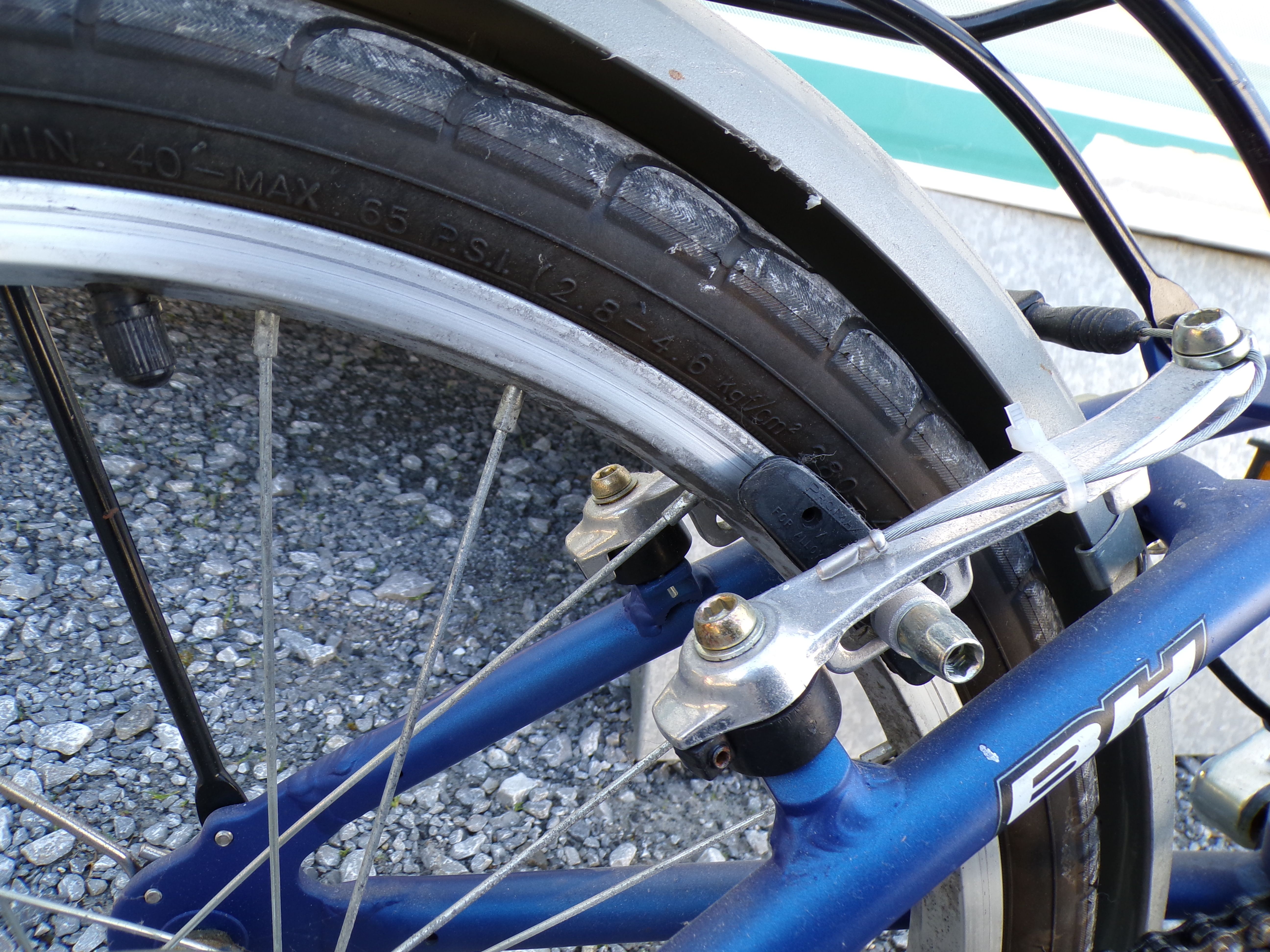Voir photo 3 de Vélo pliant adulte bleu Ibiza Vélo pliant adulte bleu Ibiza Comme neuf - Vue 3 -