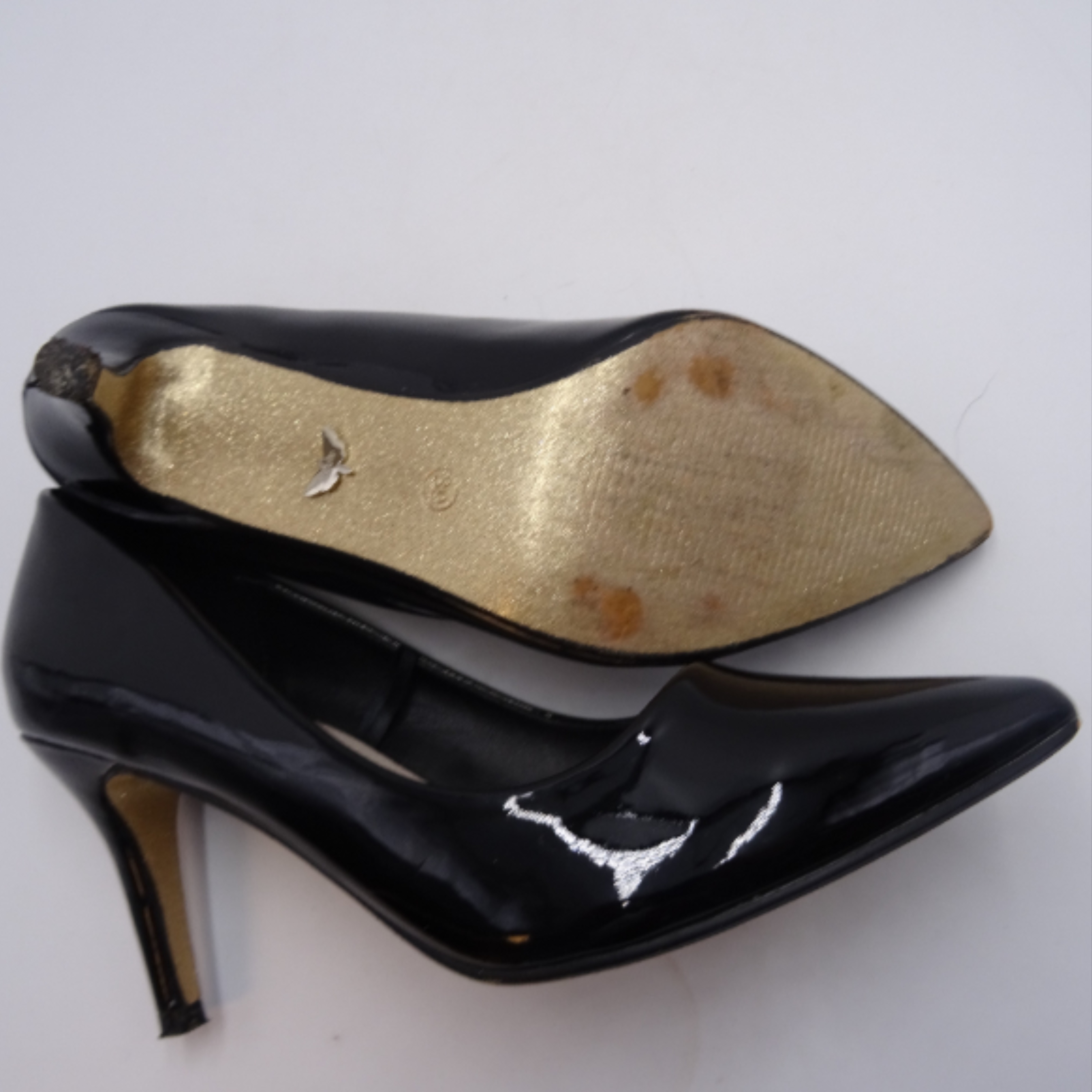 Voir photo 6 de Escarpin noir pointure 39 Escarpin noir pointure 39 Bon état - Vue 6 -