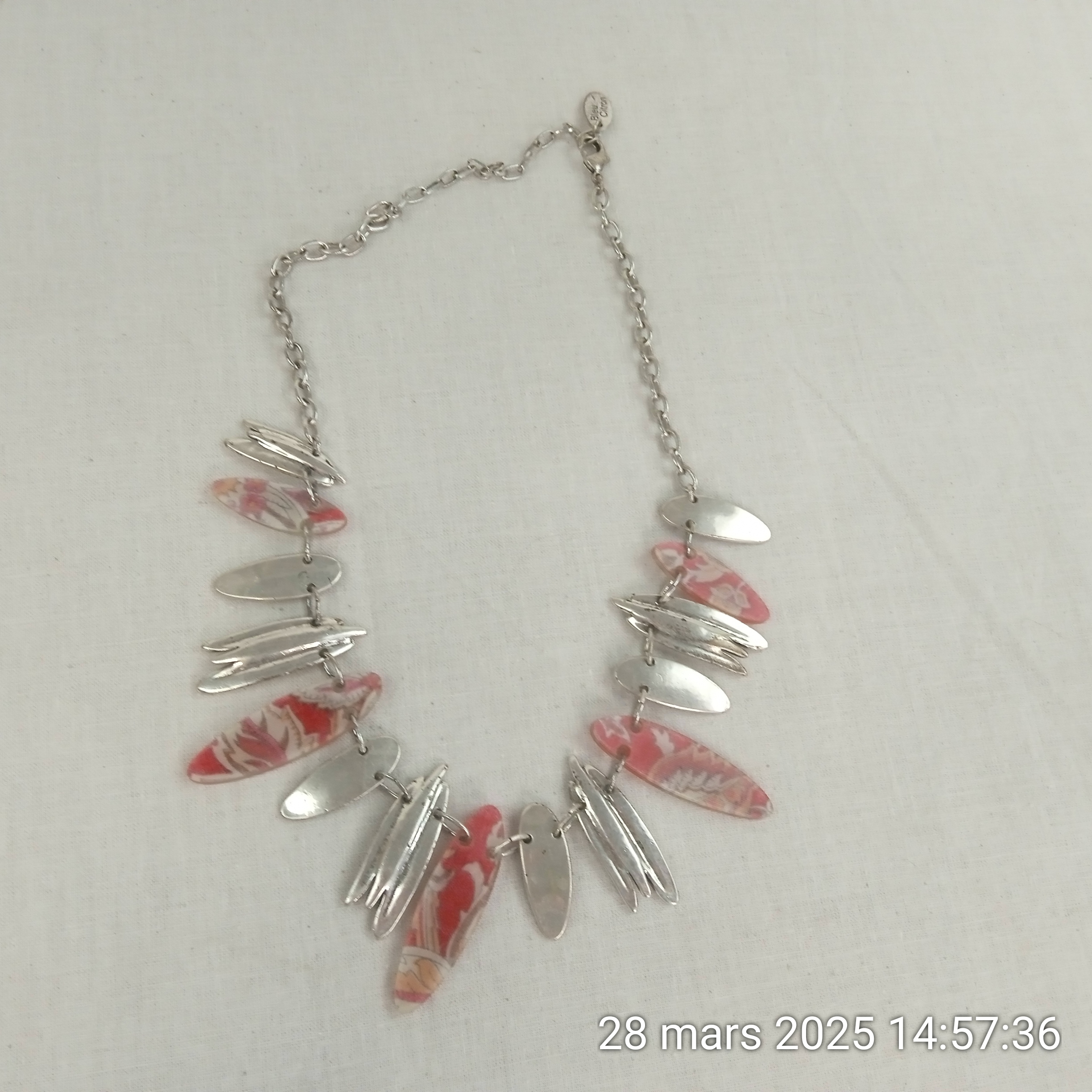Collier marque Bleu Citron lamelles en métal argenté Très bon état - Vue 6 - 