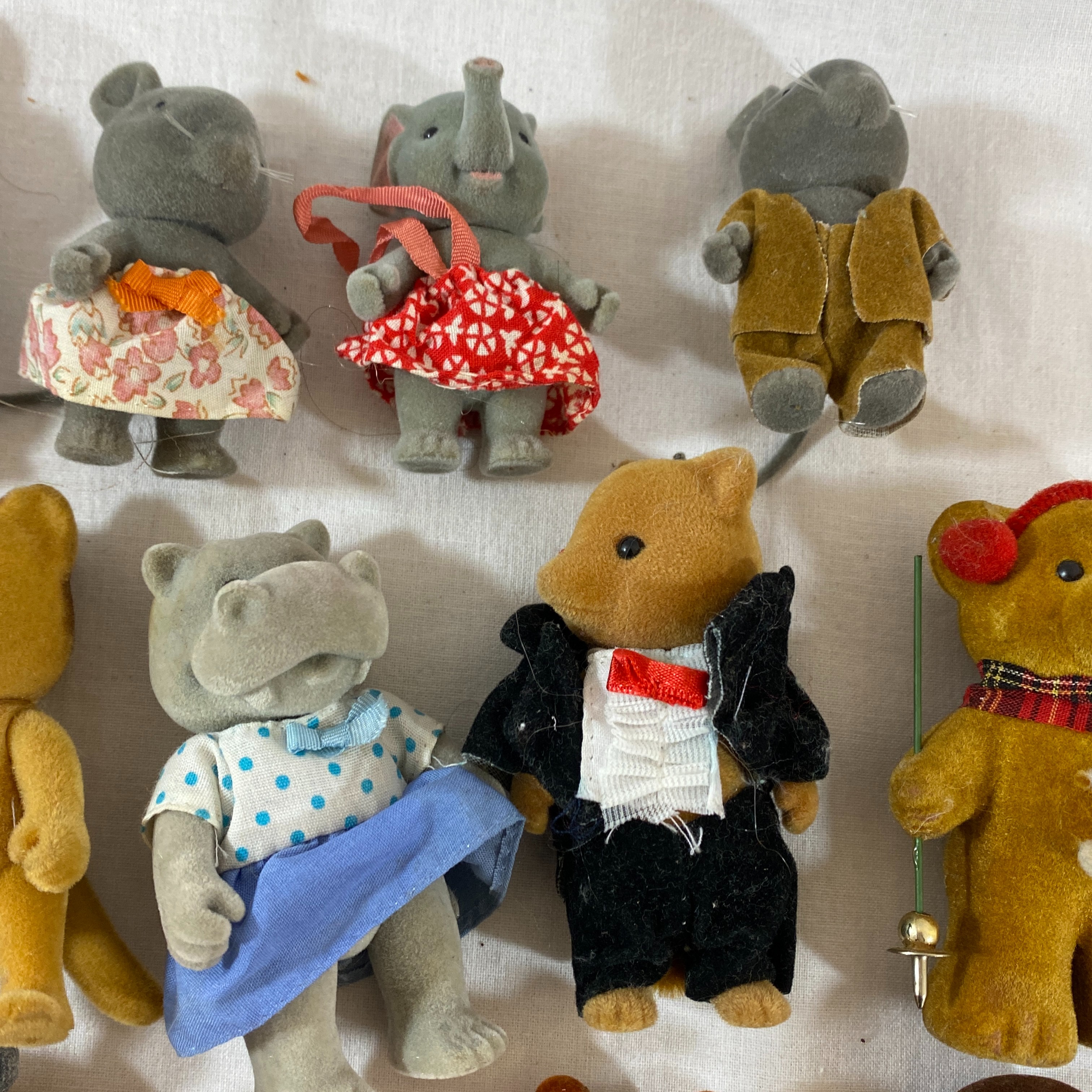 Lot de 16 personnages (les Petits Malins ou Forest Family) - État correct - Photo 5