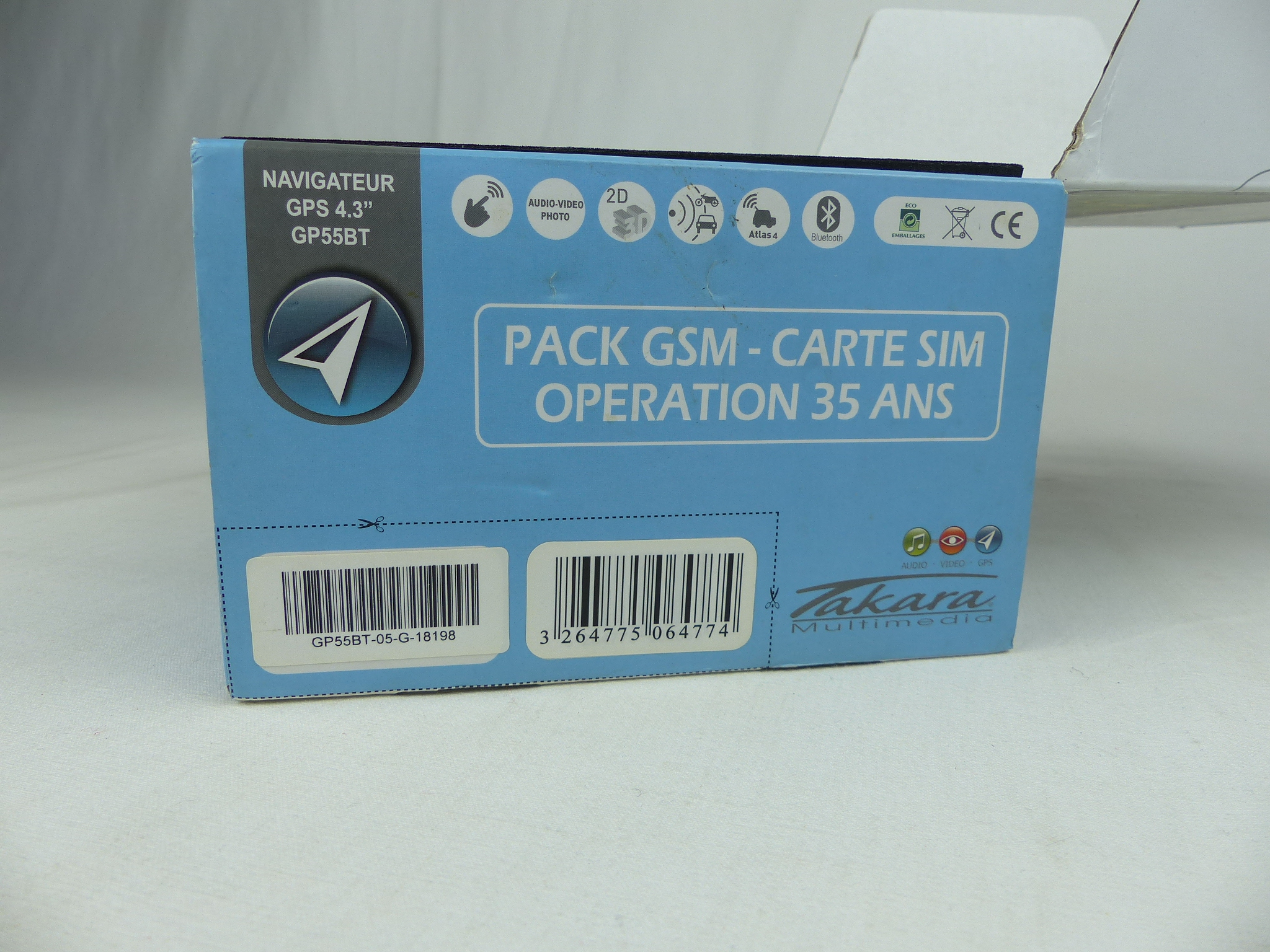 NAVIGATEUR GPS Takara 4.3 GP55BT Portable écran noir. - Comme neuf - Photo 3