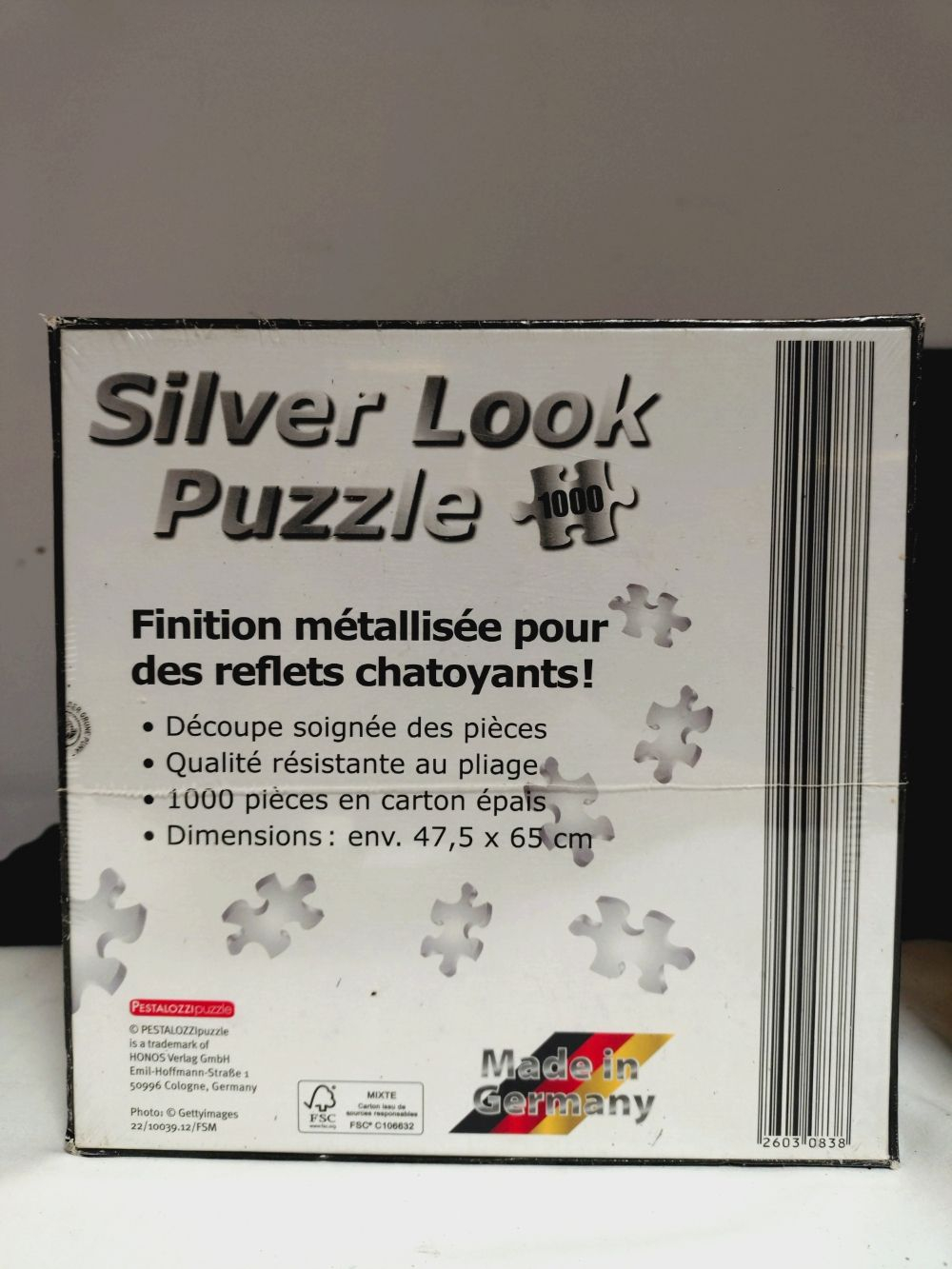 Lot de deux Puzzles Silver look, finition métallisé, 1000 pièces. Paris / Manhattan. Neuf. Comme neuf - Vue 11 - 