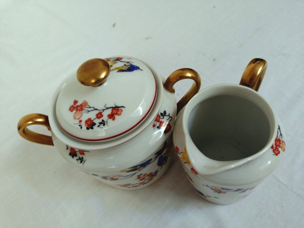 Petit pichet et son sucrier en porcelaine de Limoges, décor japonisant. - Photo 4