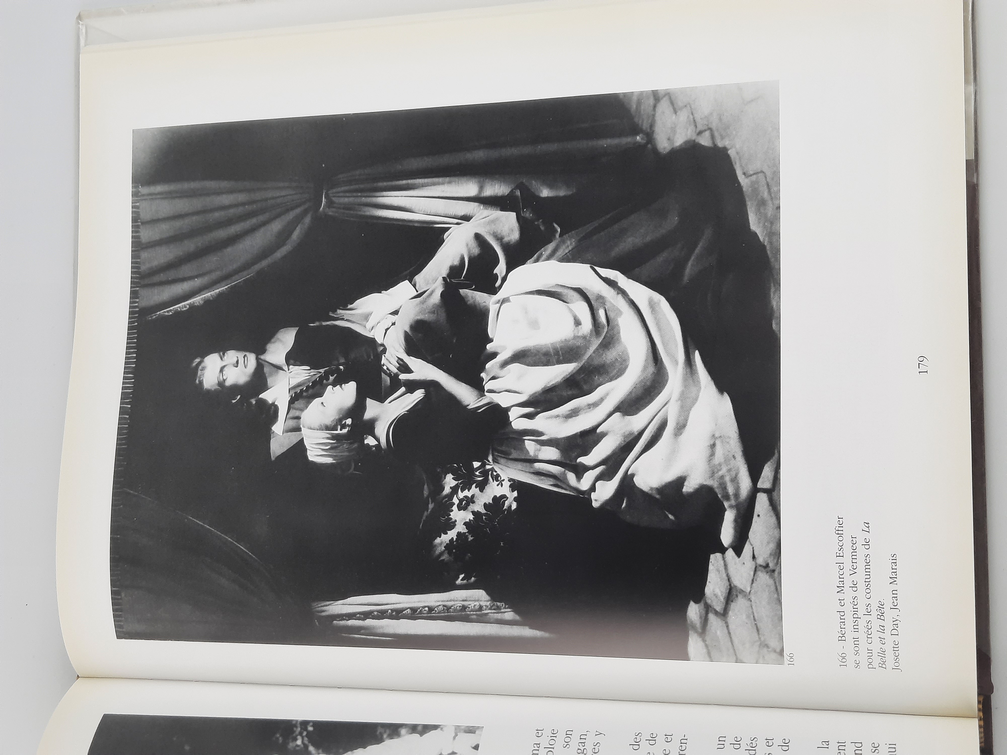 L'élégance française au cinéma , Musée de la mode et costume , palais Galliera - Photo 3