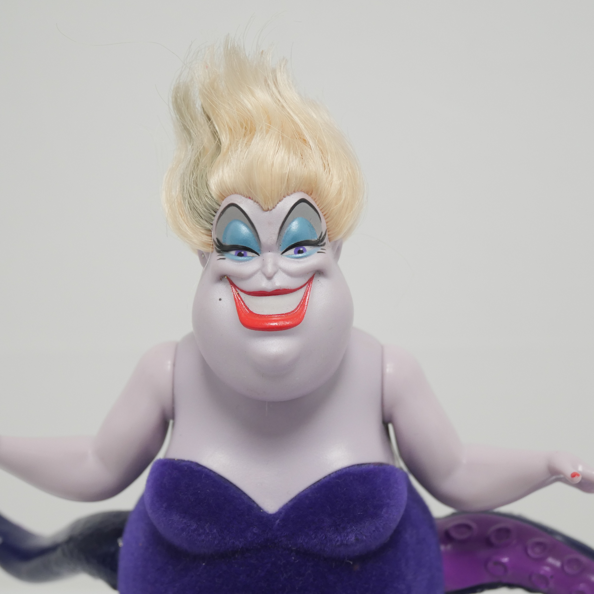 Poupée Disney Ursula la sorcière des mers de La petite sirène Bon état - Vue 2 - 
