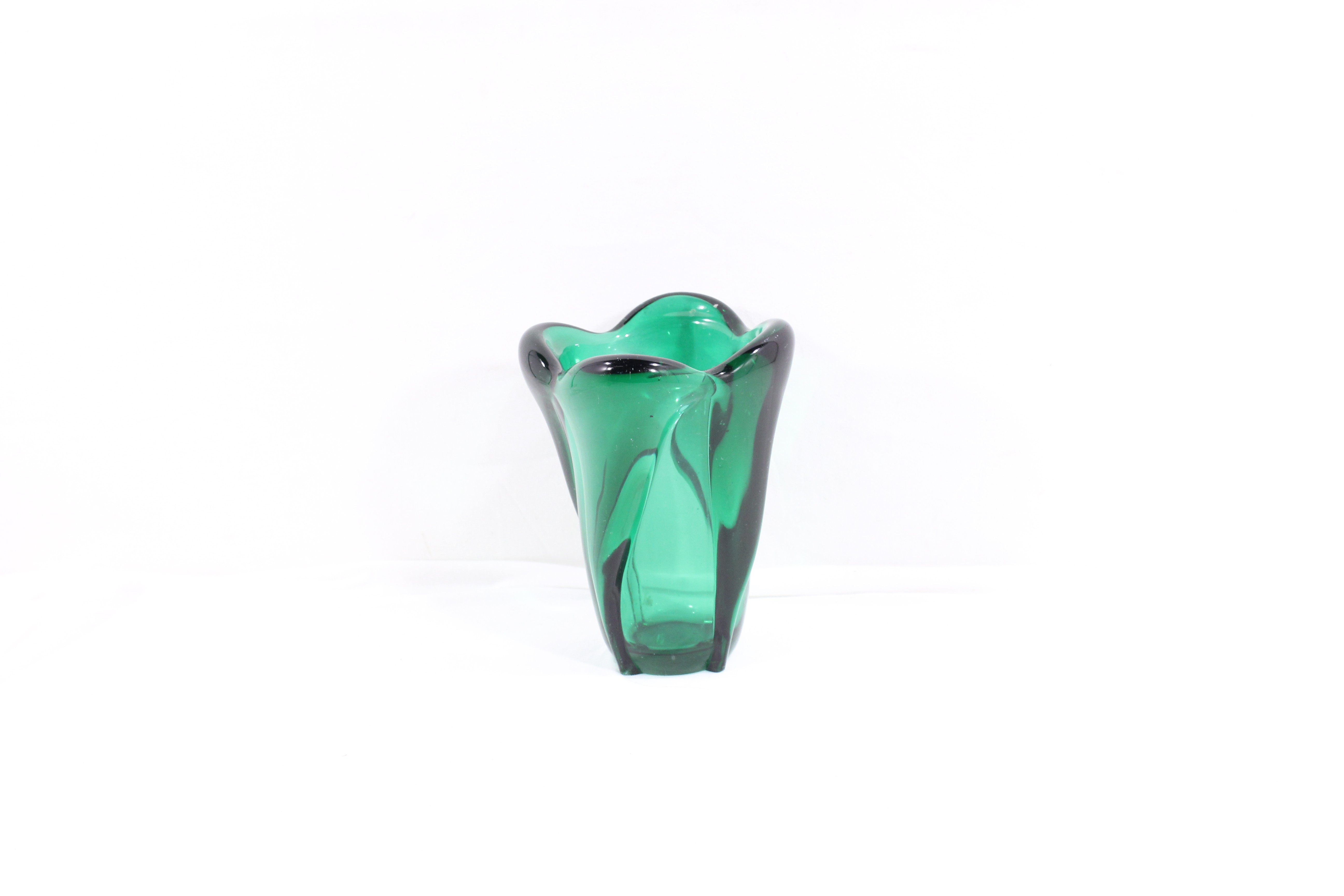 Vase en cristal verte / Style Art Déco - Années 60 Bon état - Vue 6 - 