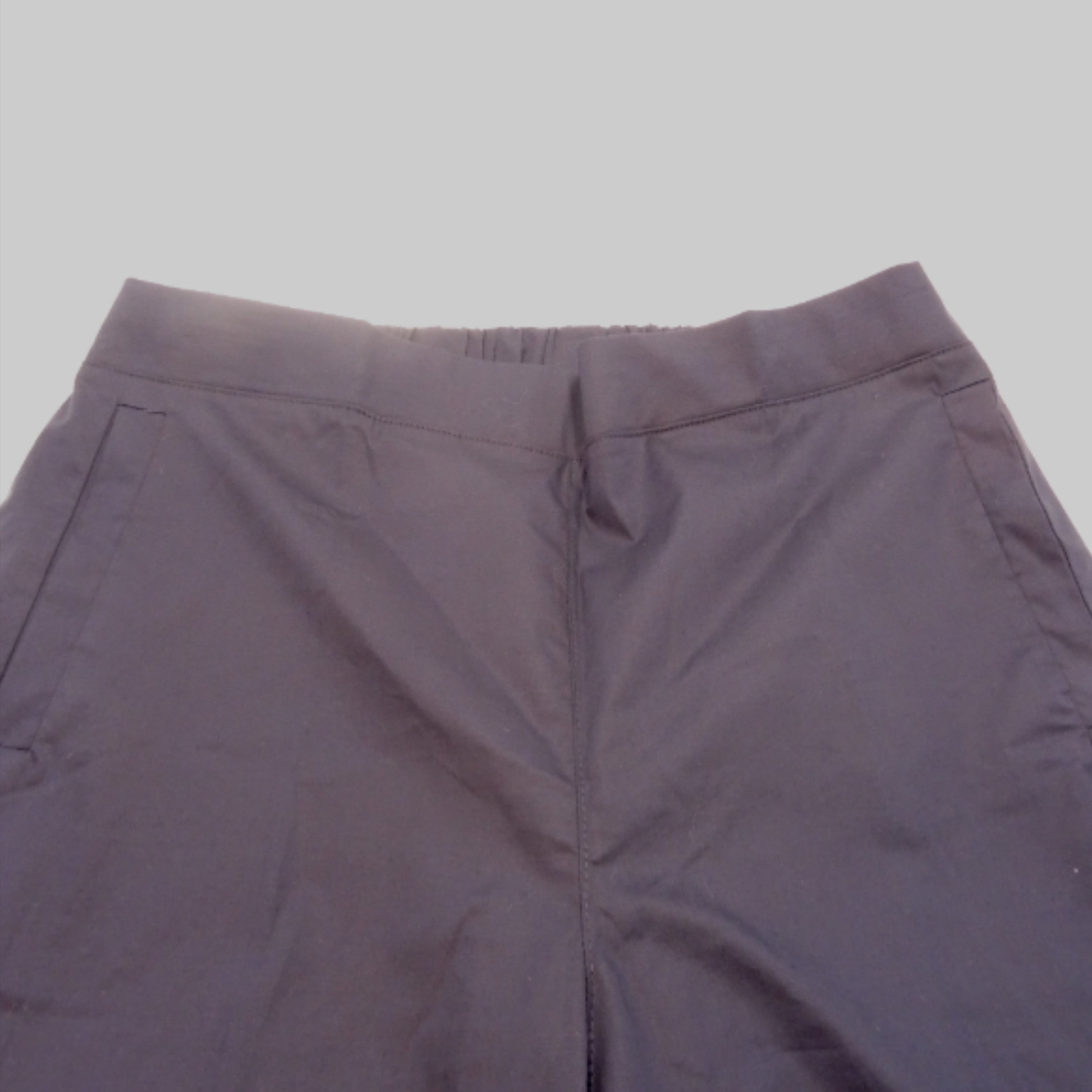Pantalon femme " La féé maraboutée " bleu marine taille 46. Très bon état - Vue 3 - 