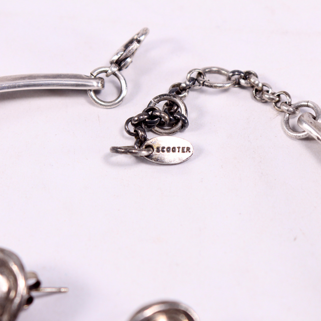 Voir photo 4 de Collier ras de cou Scooter Collier ras de cou Scooter Bon état - Vue 4 -