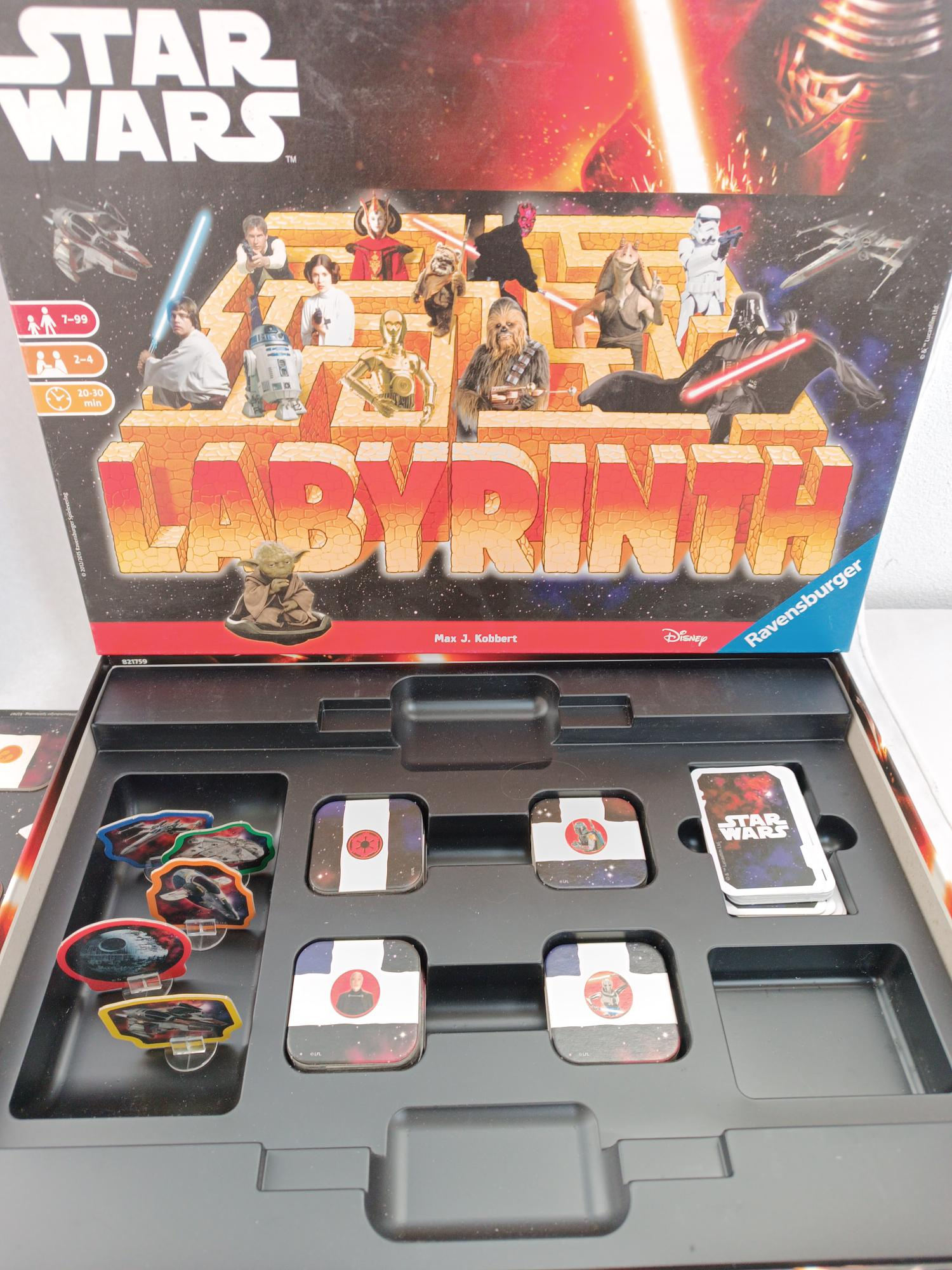 Voir photo 2 de Jeu de société Labyrinth Stars Wars - Édition Française limitée Jeu de société Labyrinth Stars Wars - Édition Française limitée Très bon état - Vue 2 -