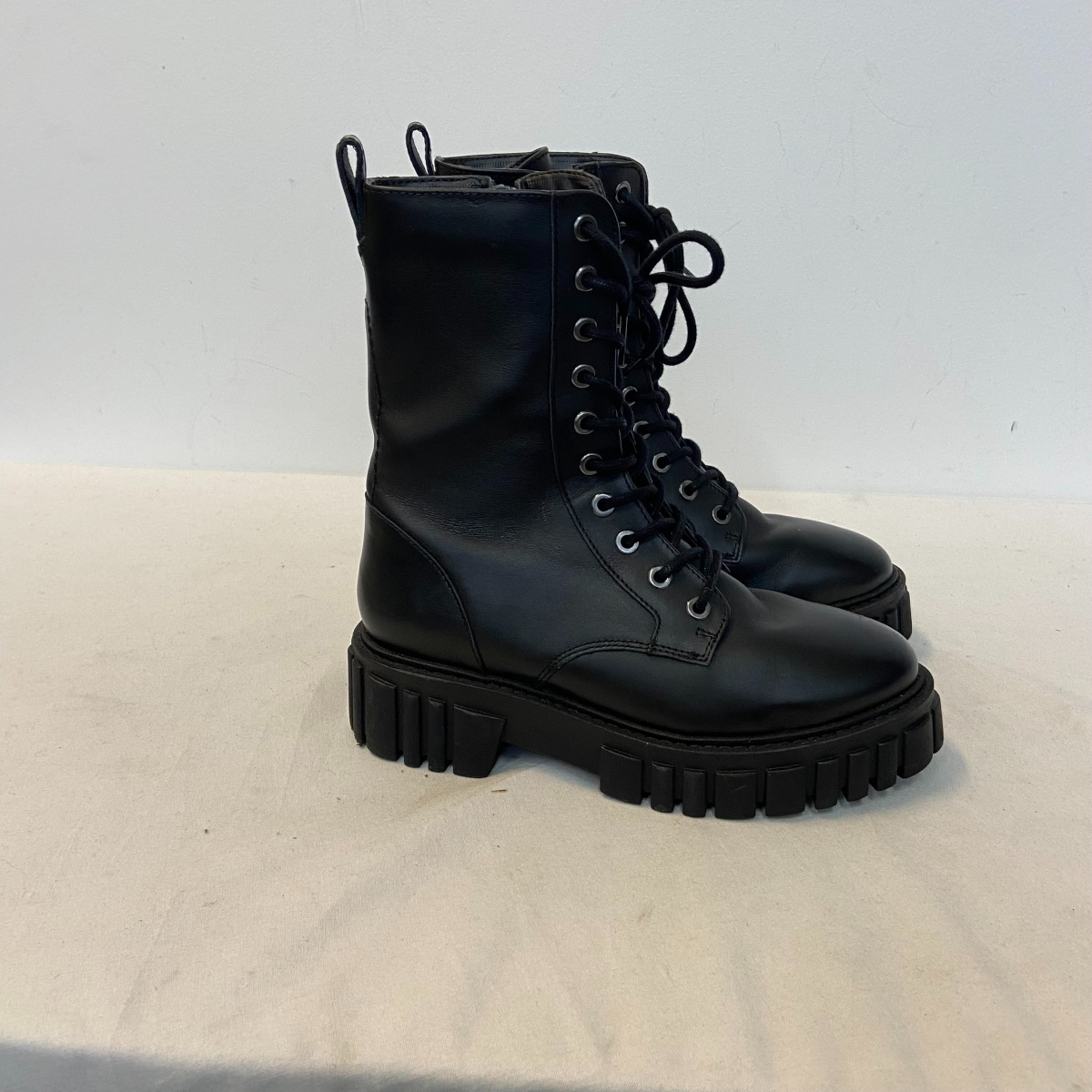 Voir photo 4 de Bottes Clark T.36 Bottes Clark T.36 Bon état - Vue 4 -