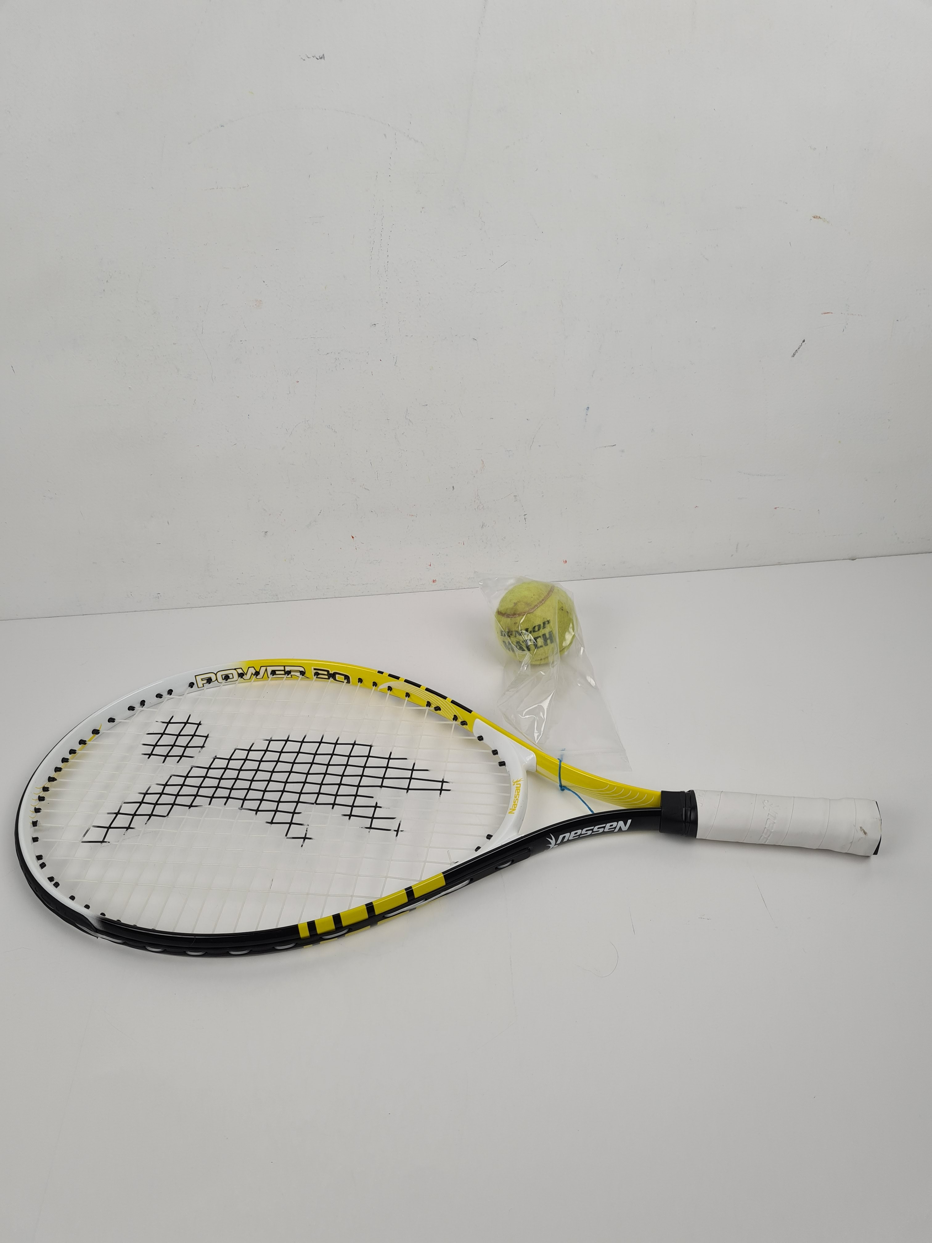 Jeu d'extérieure - Raquette de tennis avec une balle Dunlop - Nassau - 56 cm - Photo 2