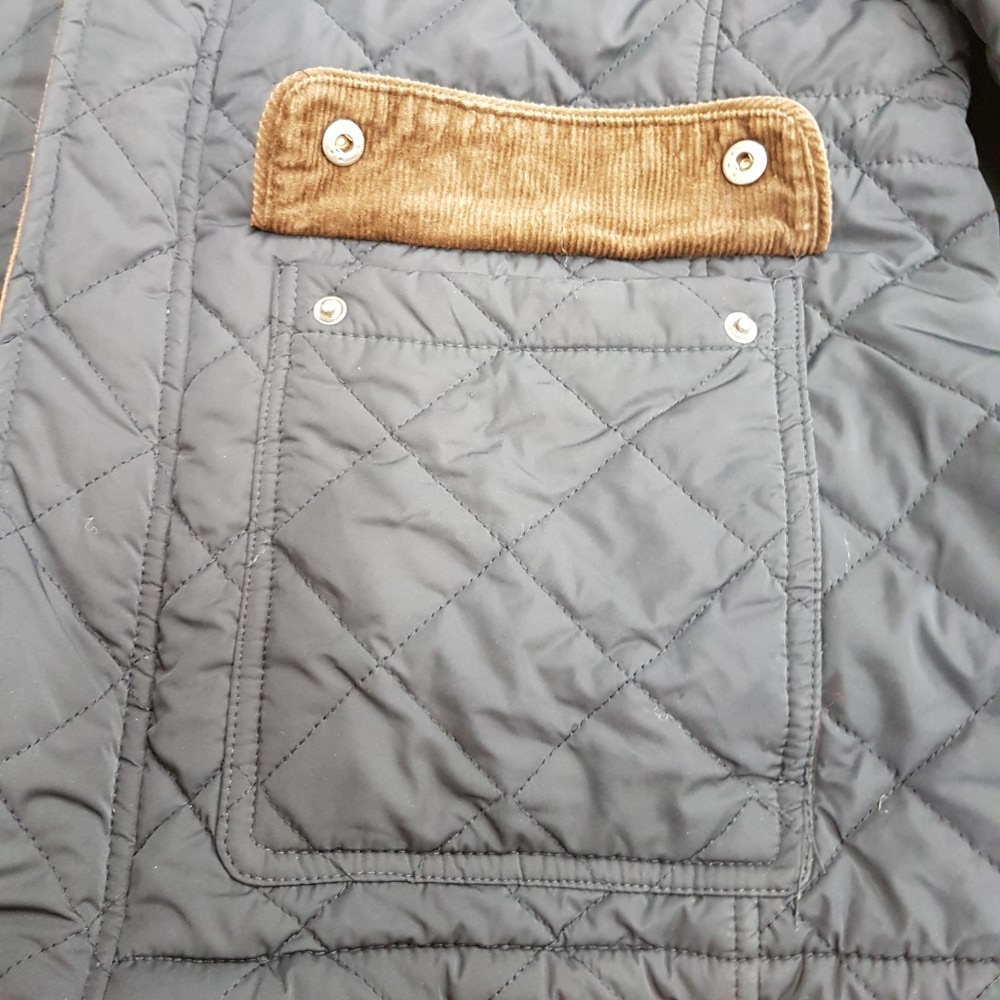 Veste matelassée bleu marine - ALVARO MORENO - Taille 44/46 estimée Très bon état - Vue 9 - 