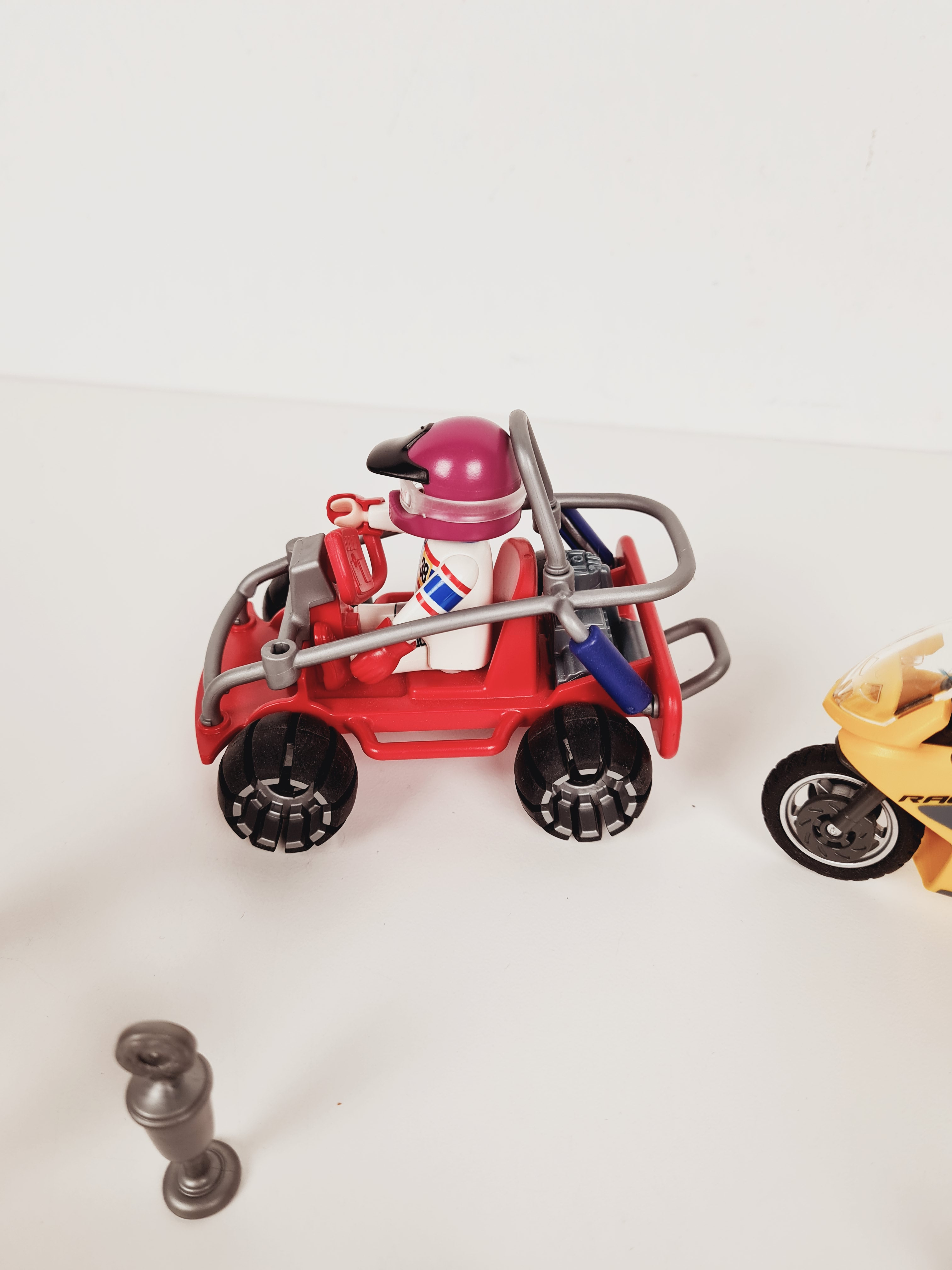 Playmobil - Buggy + moto avec figurines et accessoires - 4 ans + - Bon état - Photo 4