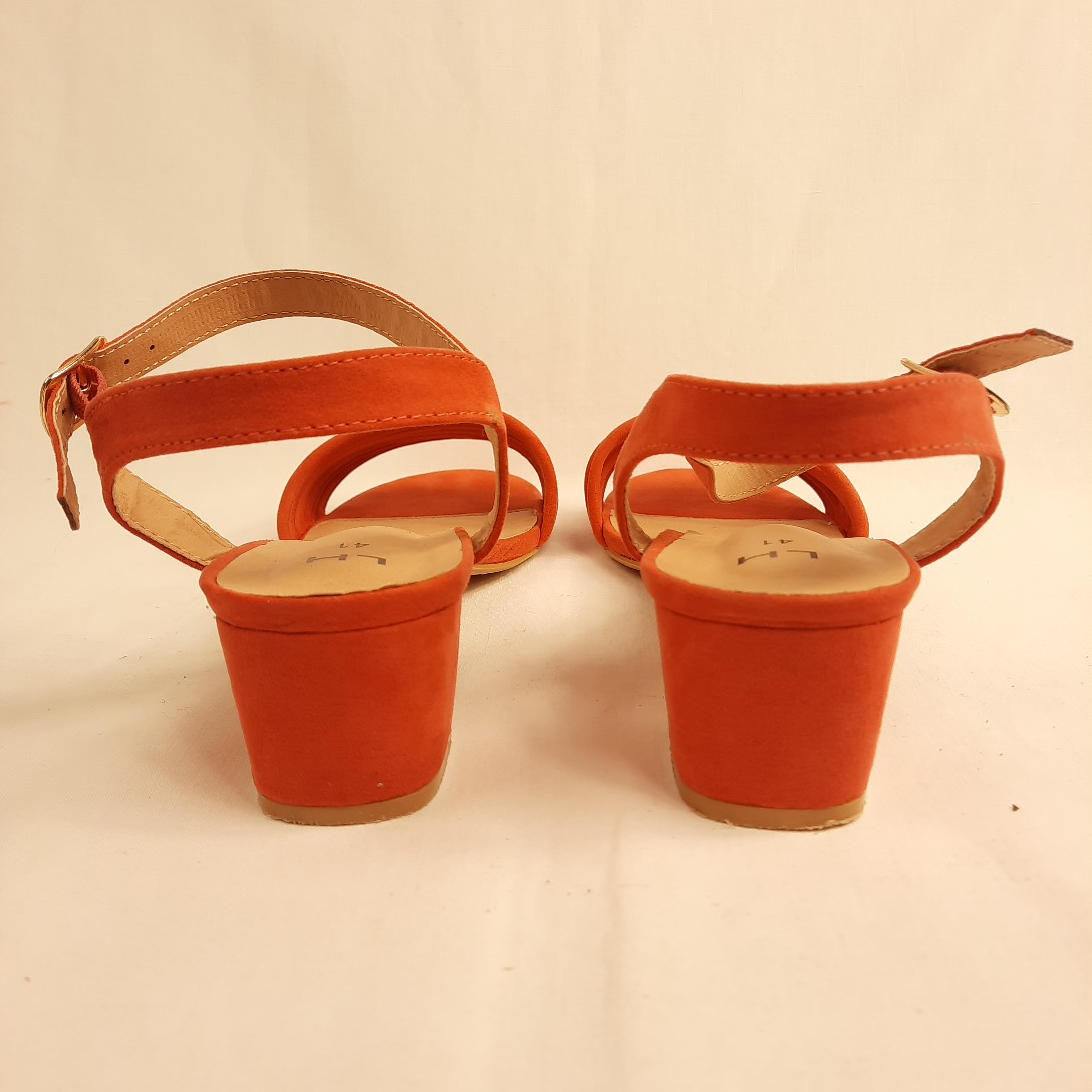 Voir photo 3 de sandales confortables à talon épais et brides et lanières maintenant bien le pied LH T41 sandales confortables à talon épais et brides et lanières maintenant bien le pied LH T41 - Vue 3 -