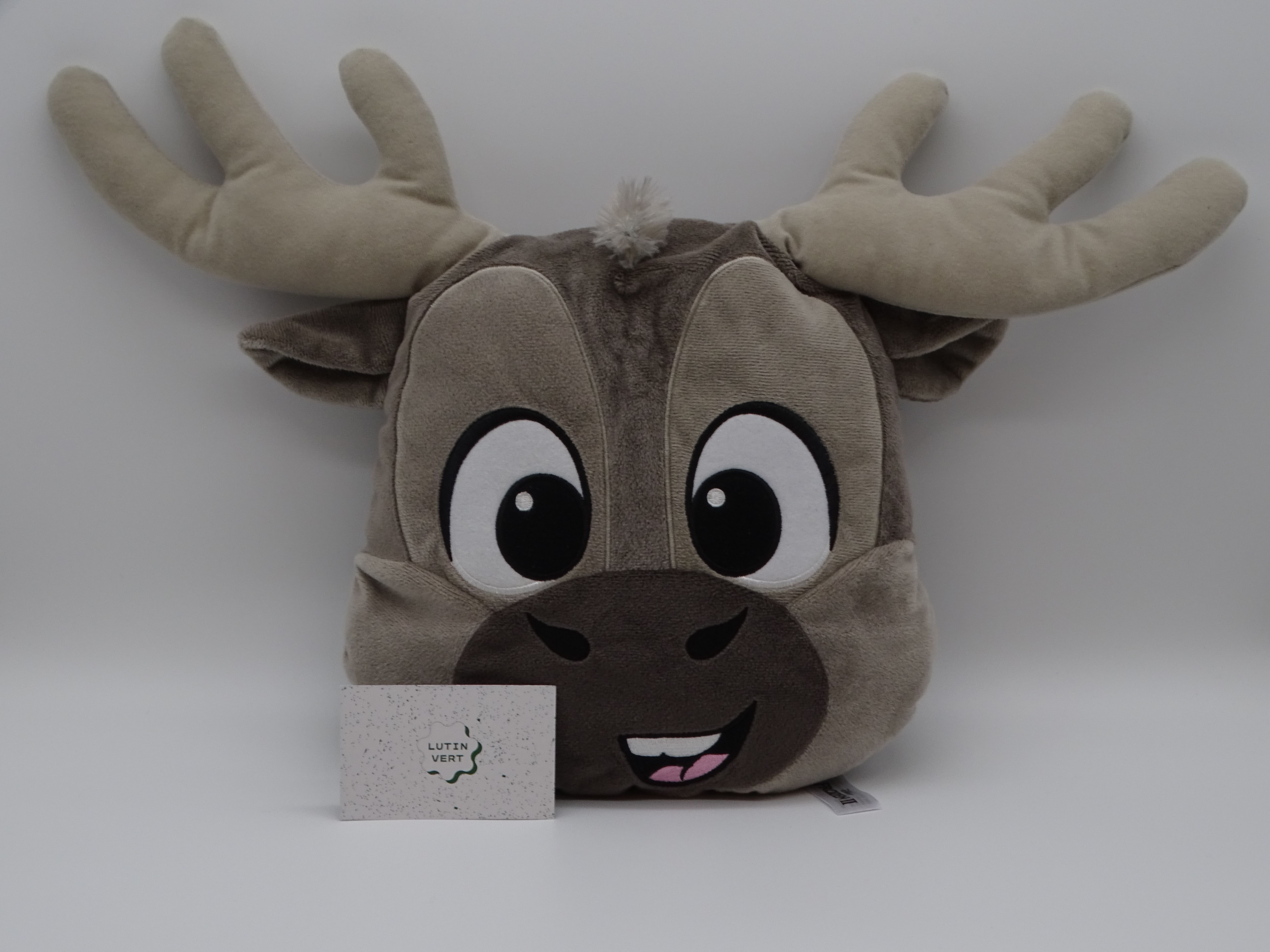 Acheter Peluche Sven « Frozen II » d'occasion DISNEY - Dès 3 ans | Réf 13084 Très bon état - 10,00 € Peluche Sven « Frozen II » d'occasion DISNEY - Dès 3 ans | Réf 13084 Très bon état - reconditionné disponible sur Label Emmaüs