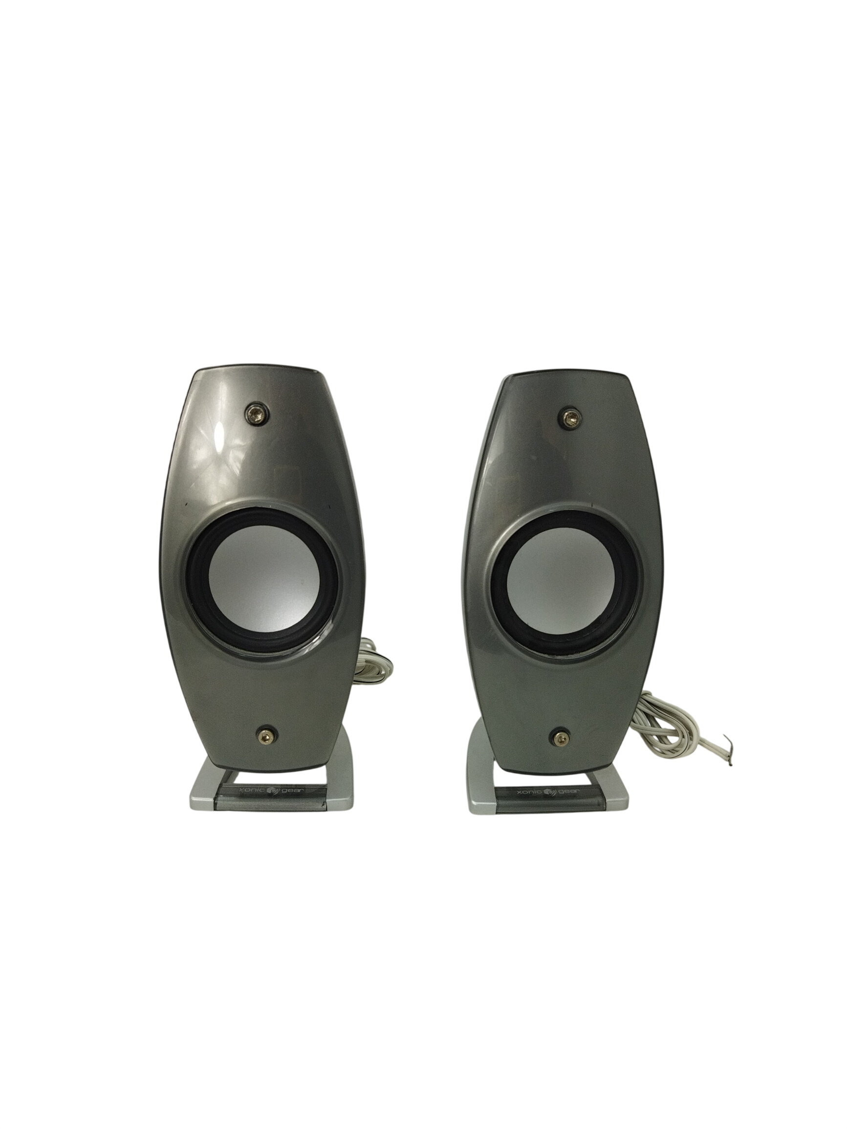 Enceintes filaire Xonic Gear Bon état -  reconditionné disponible sur Label Emmaüs