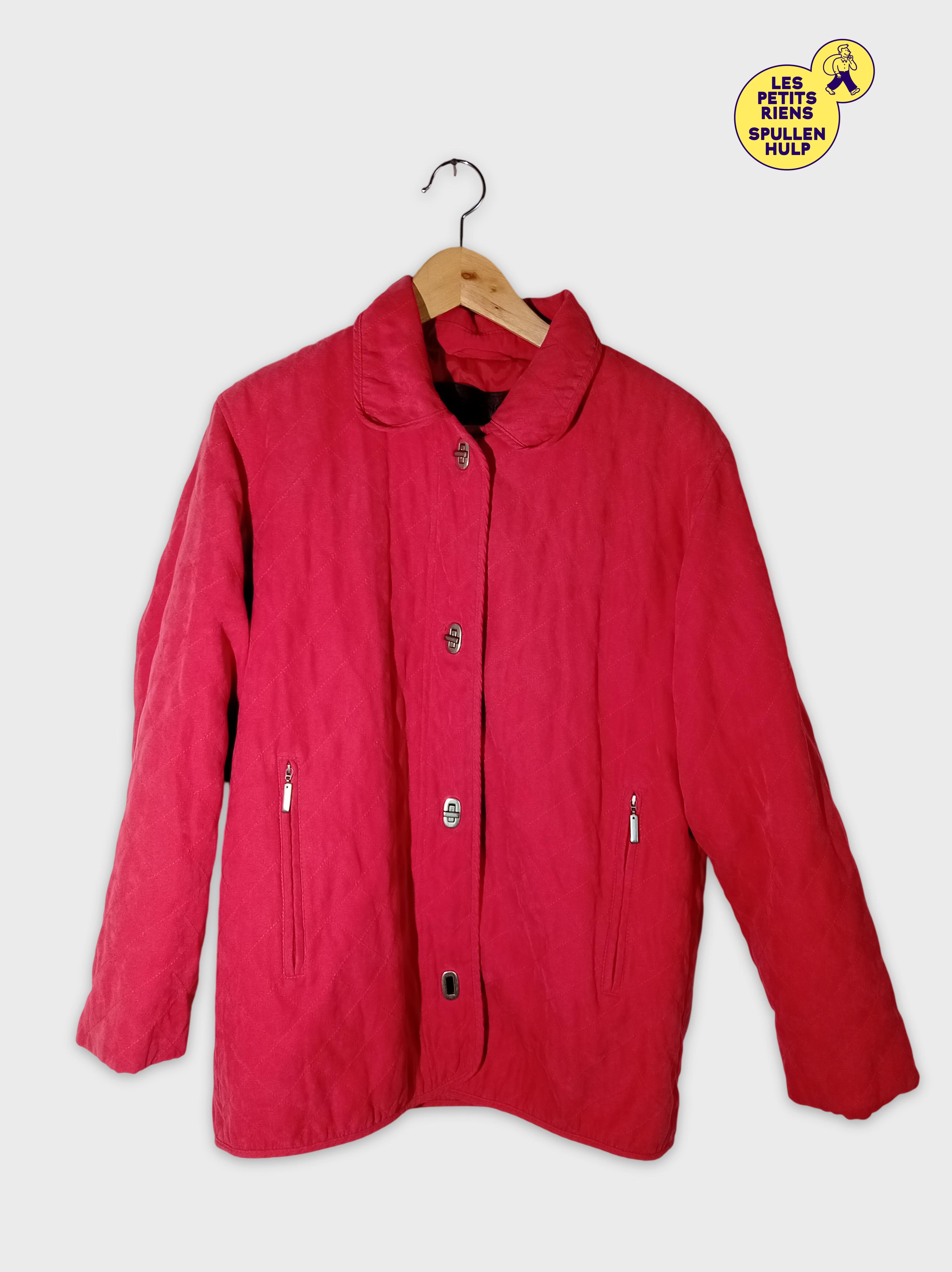 Acheter Veste Matelassée Rouge Devernois L (T3724) Très bon état - 38,00 € Veste Matelassée Rouge Devernois L (T3724) Très bon état - reconditionné disponible sur Label Emmaüs