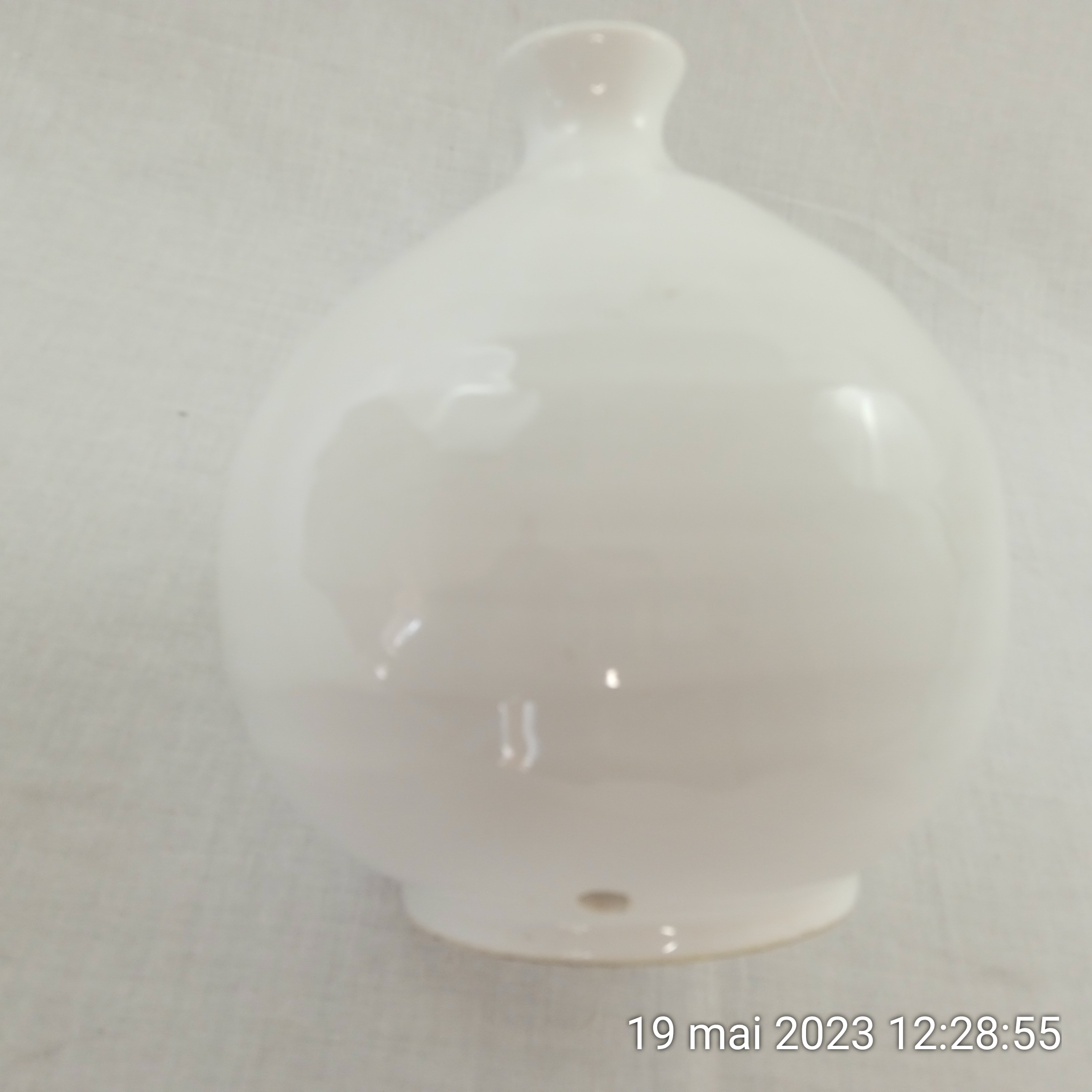 Petit pied lampe en céramique rose bonbon